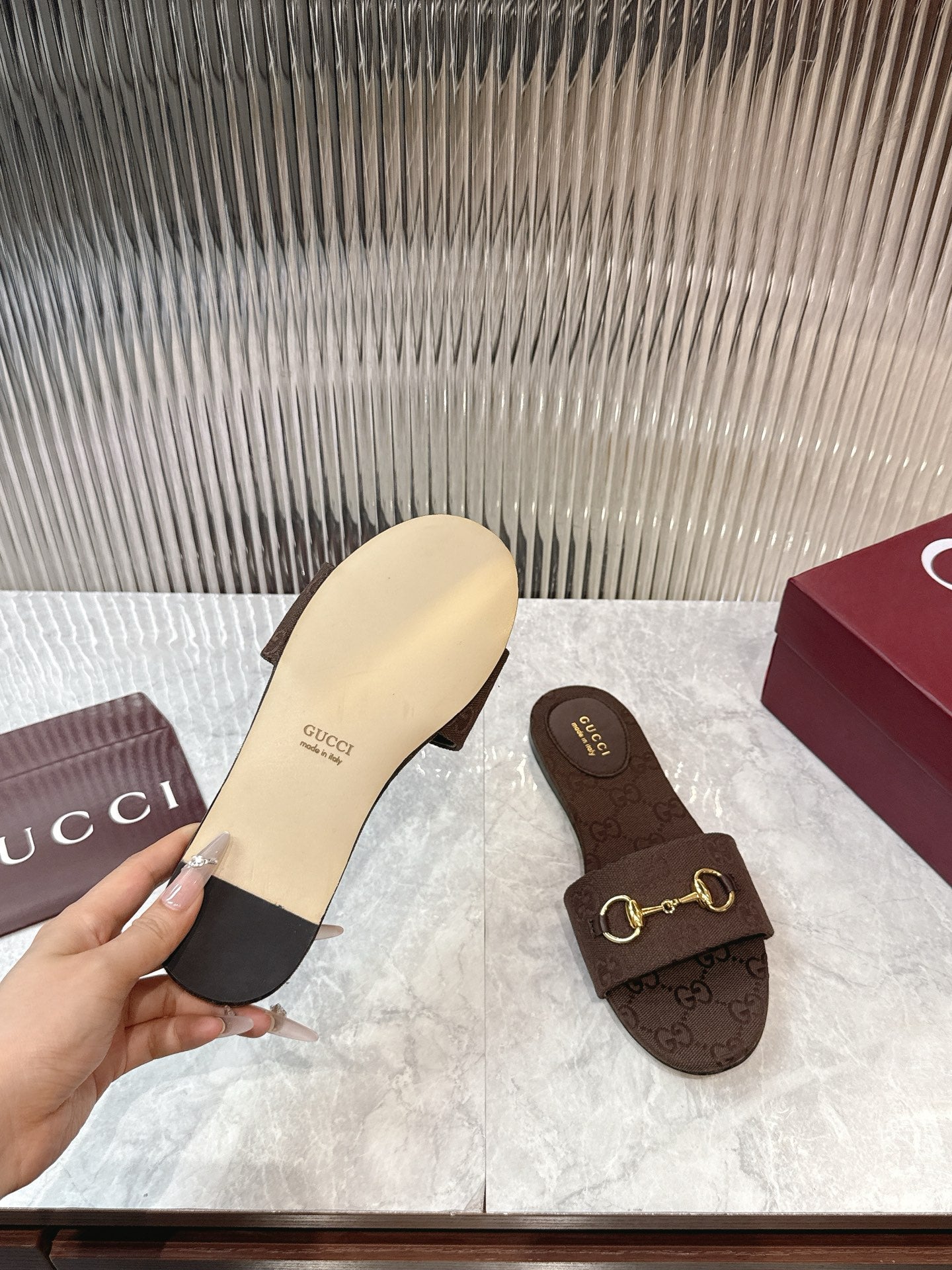 Horsebit Slide – GG Supreme Canvas with Light Gold-Toned Hardware