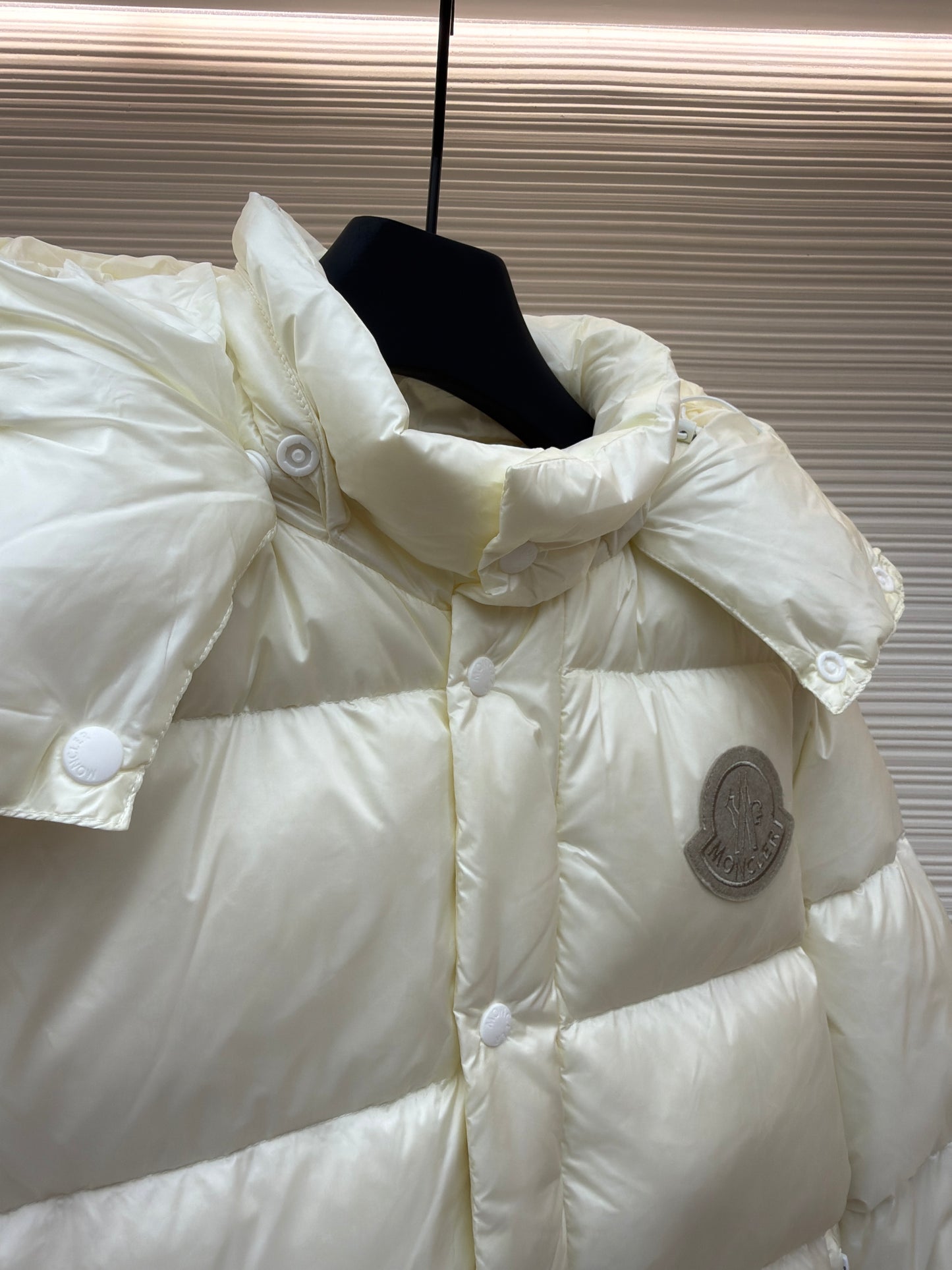 Monc Cyclone 2-in-1 Glossy Down Jacket and Vest in Cream