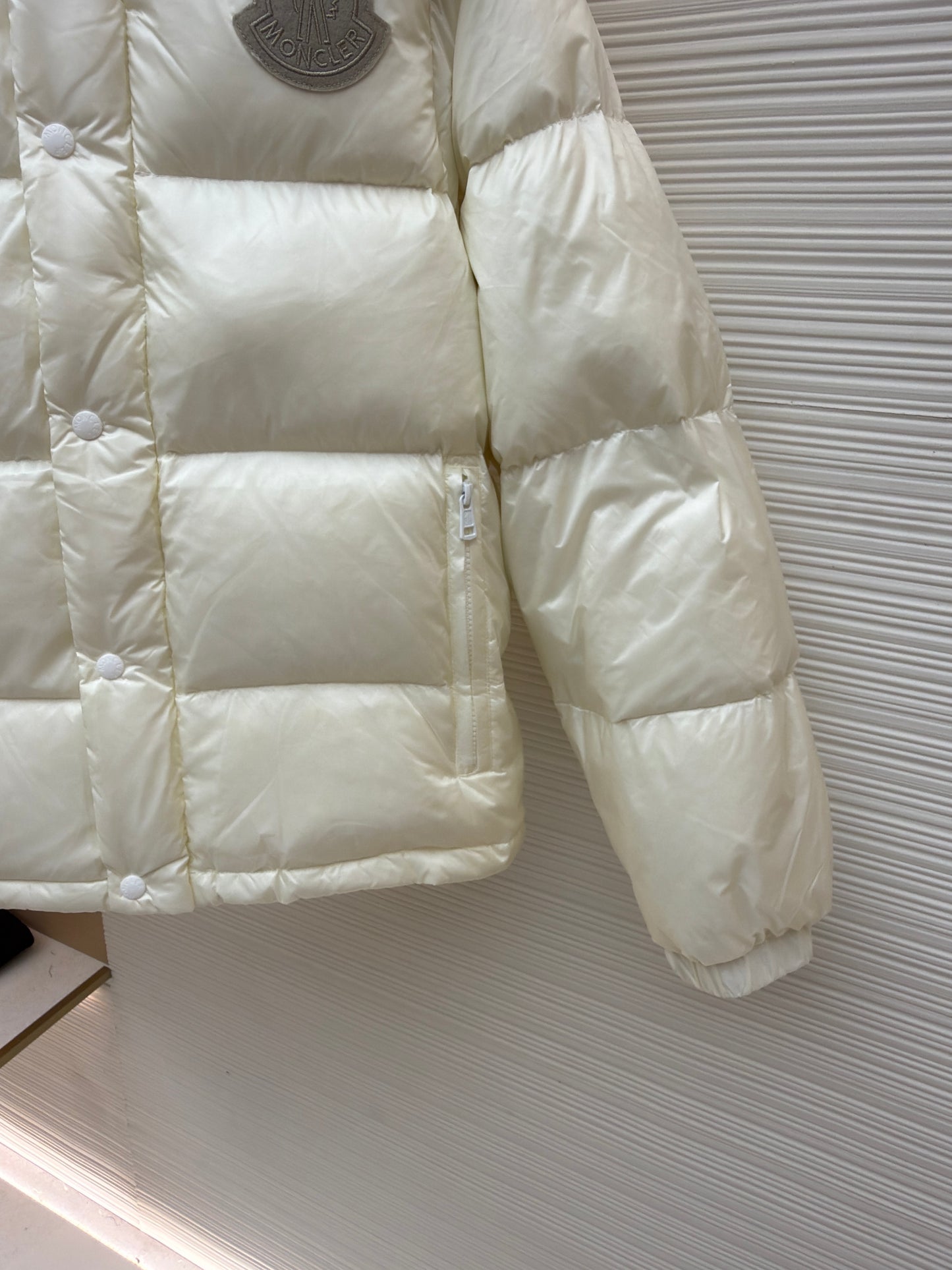 Monc Cyclone 2-in-1 Glossy Down Jacket and Vest in Cream