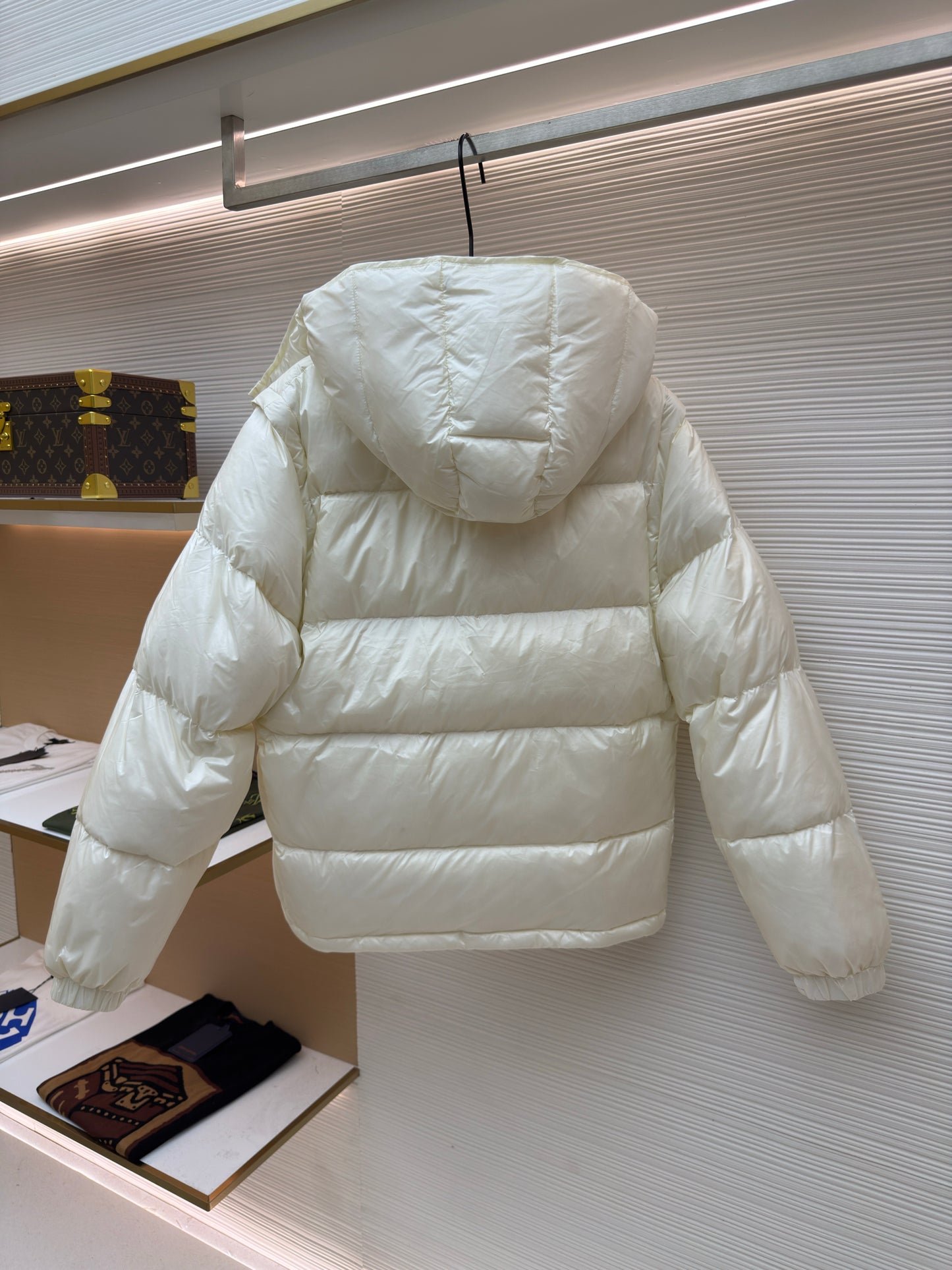 Monc Cyclone 2-in-1 Glossy Down Jacket and Vest in Cream