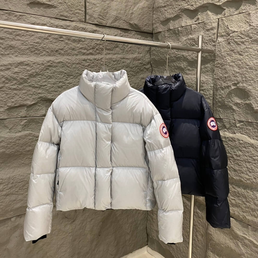 Luxe Metallic White Cropped Puffer Jacket for Women