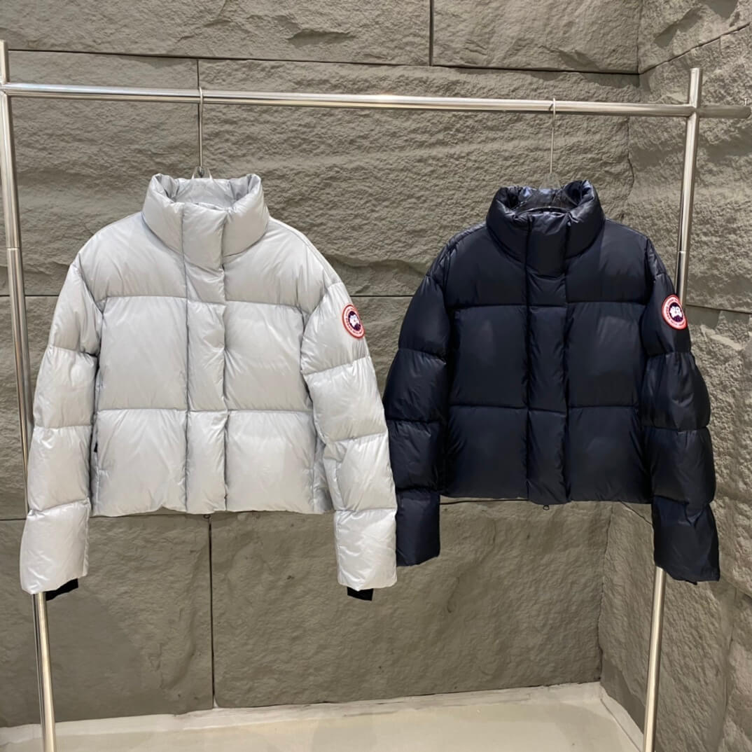 Luxe Metallic White Cropped Puffer Jacket for Women