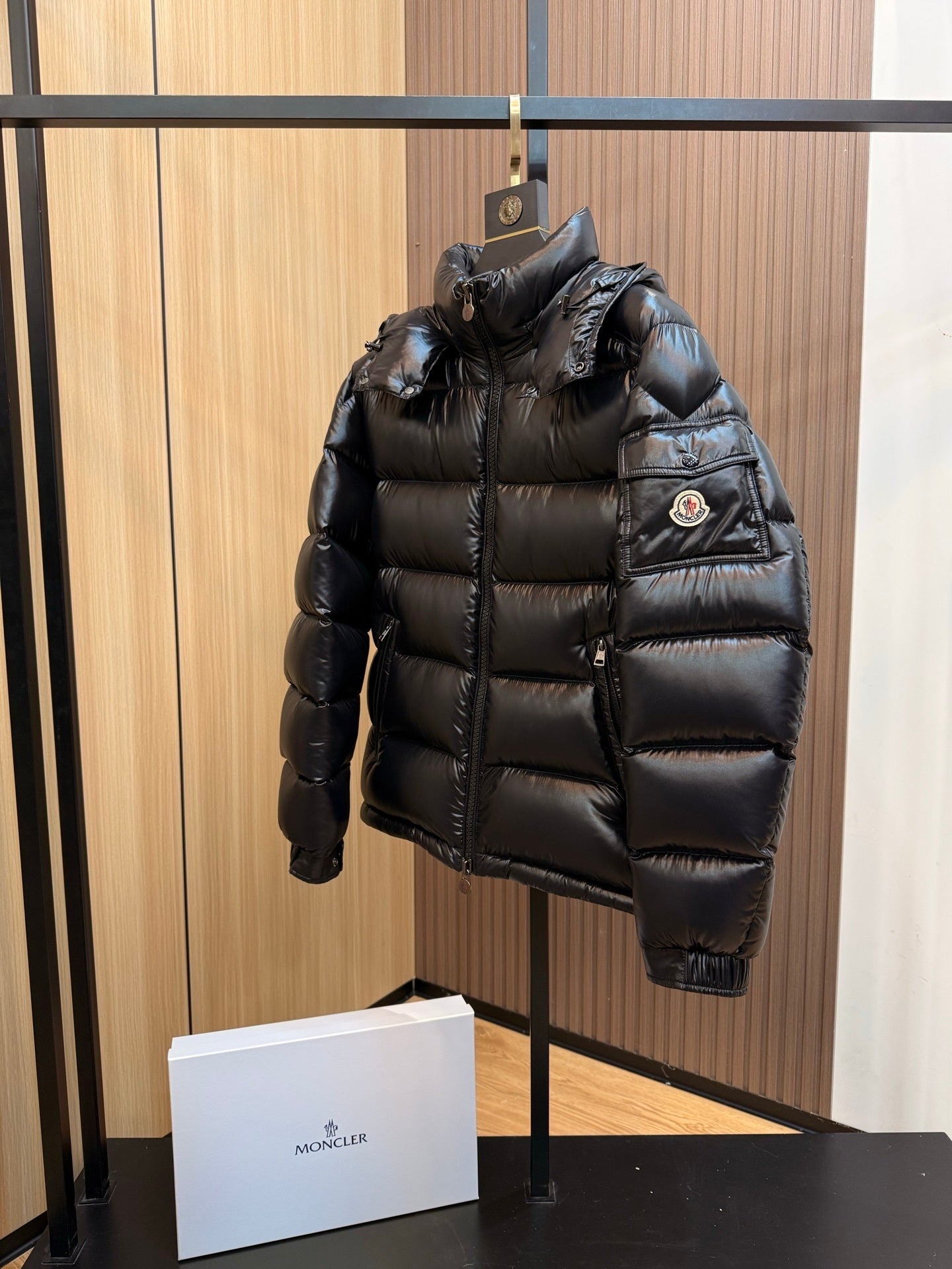 Shiny Black Jacket With Wood