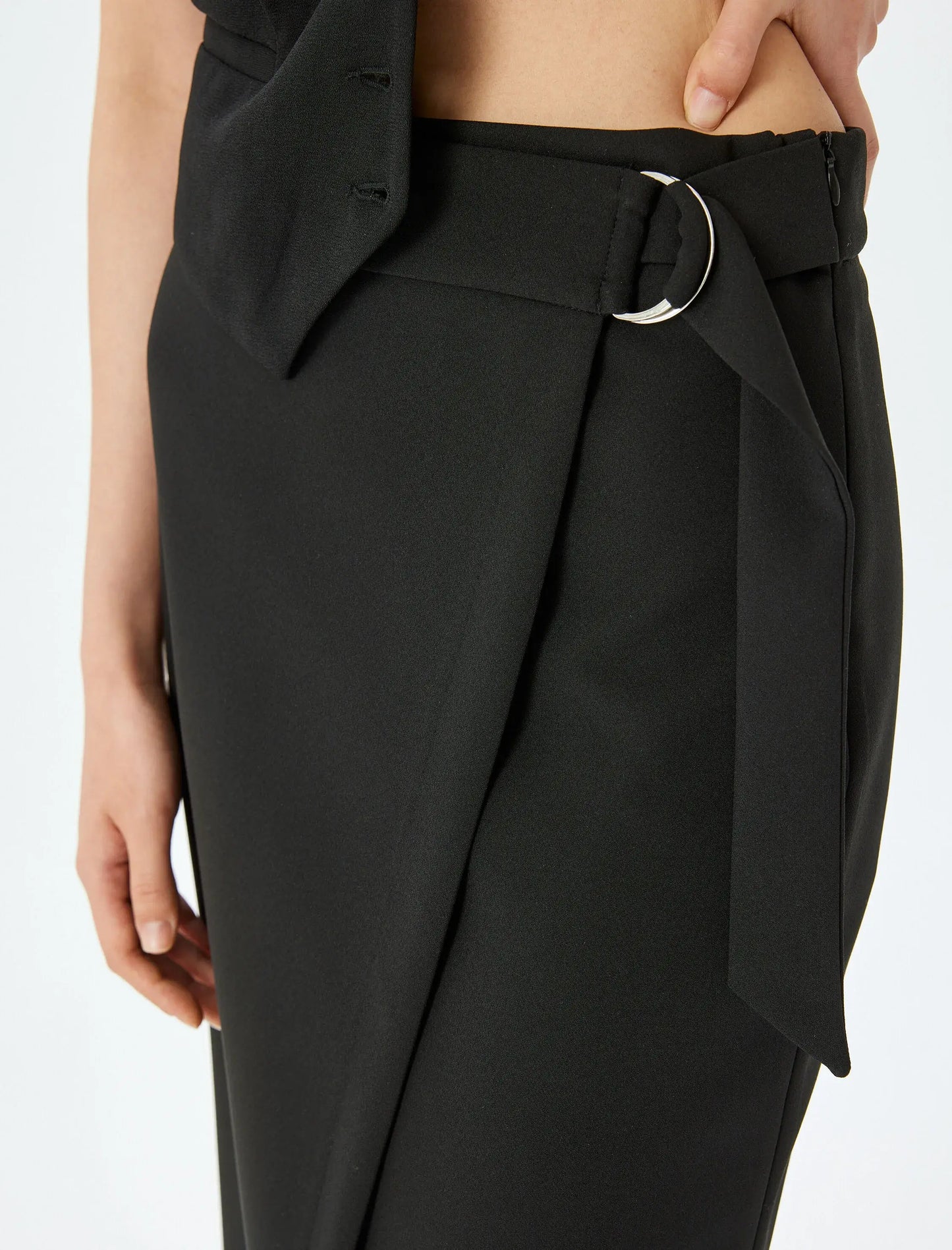 Sophisticated Double-Breasted Black Midi Skirt