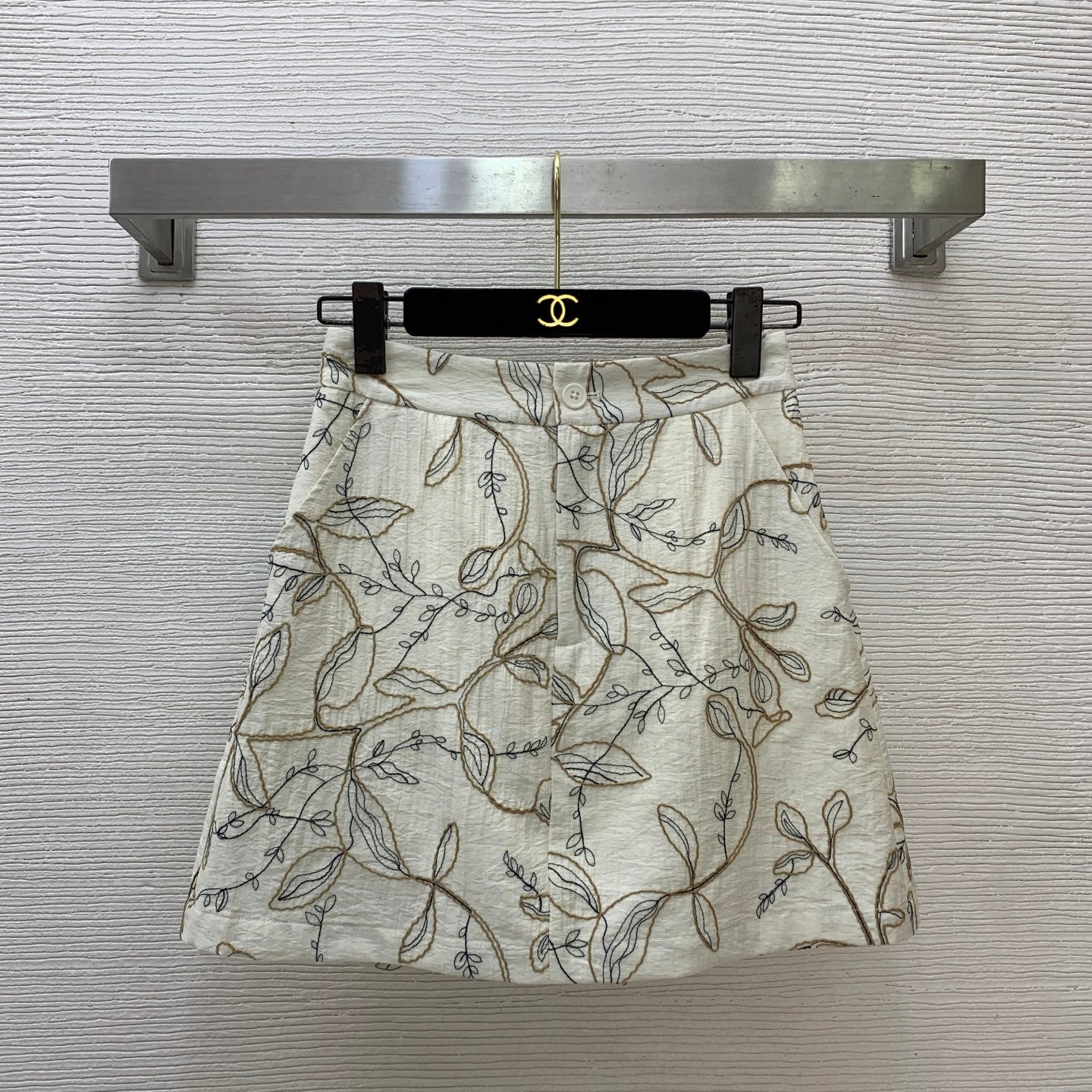 YSL Ivy-Embroidered Tailored Gilet Vest and Mini Skirt Set – Botanical Cream Textured Canvas