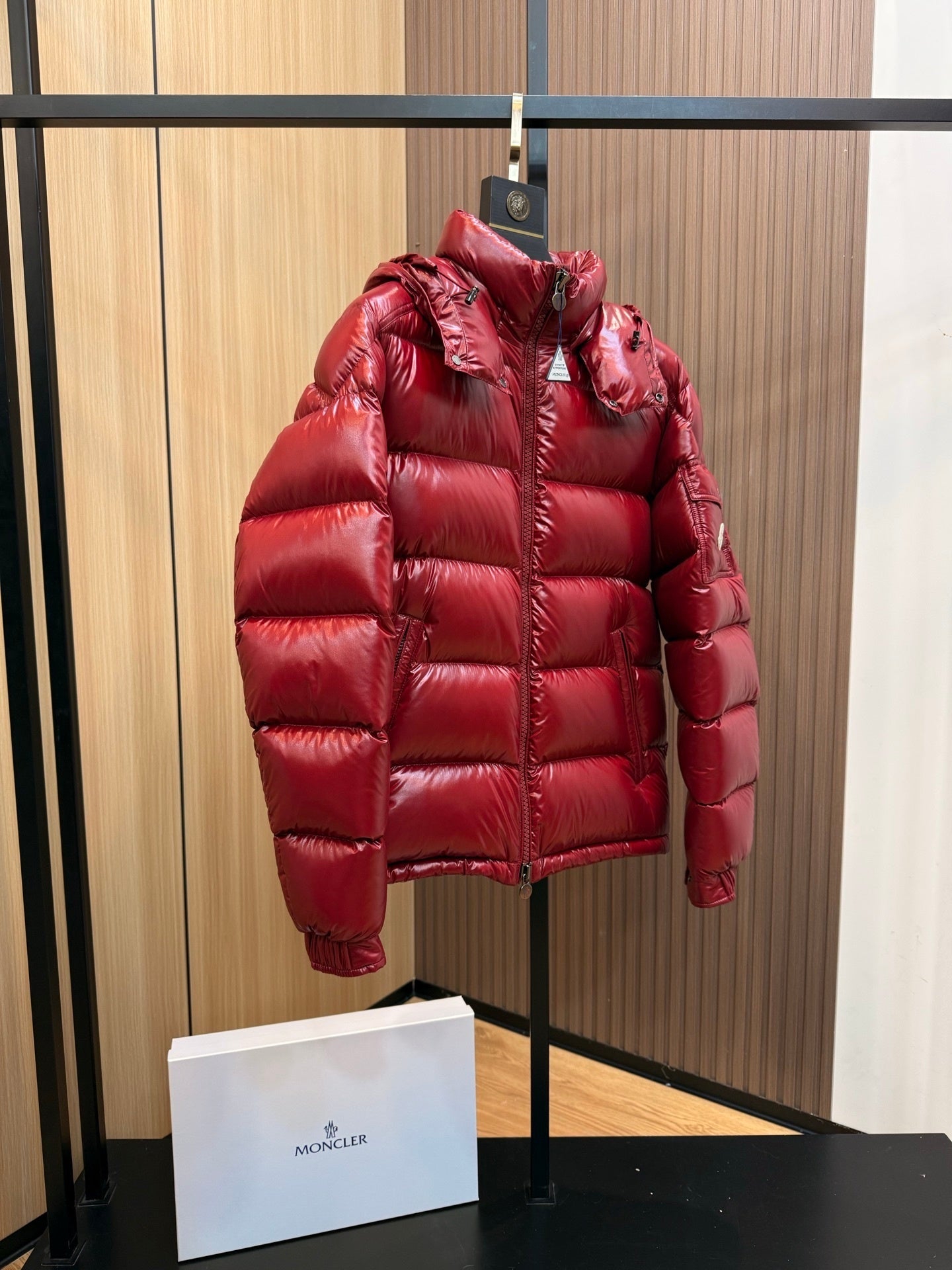 Glossy Ruby Red Quilted Women's Puffer Jacket