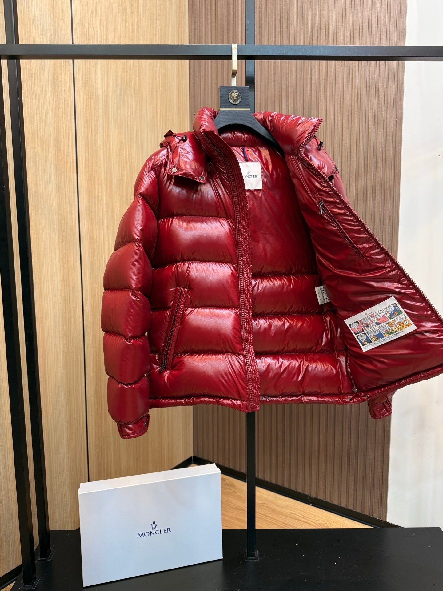 Glossy Ruby Red Quilted Women's Puffer Jacket
