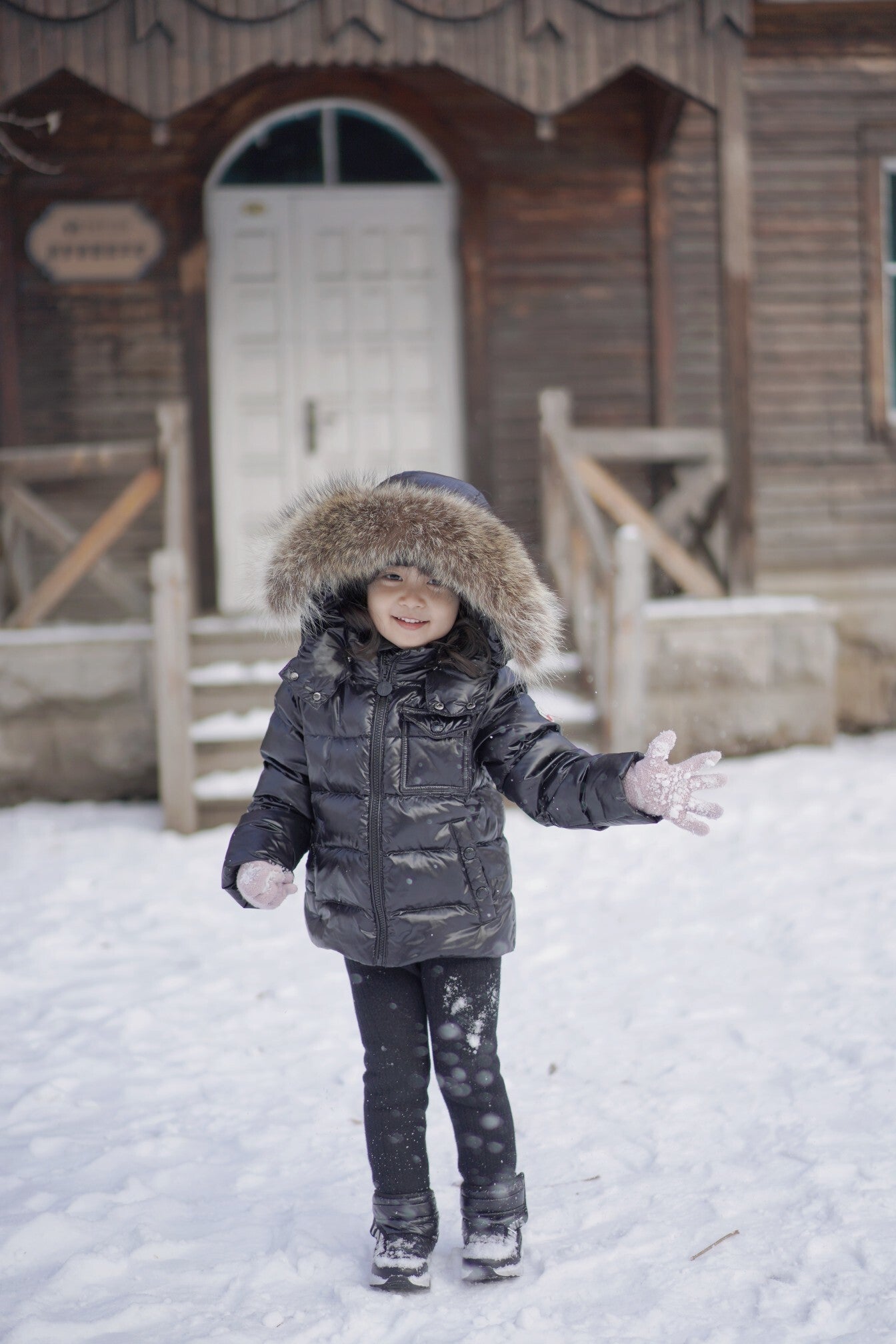Enfant "Maya" Shiny Black Puffer Jacket with Faux Fur Hood