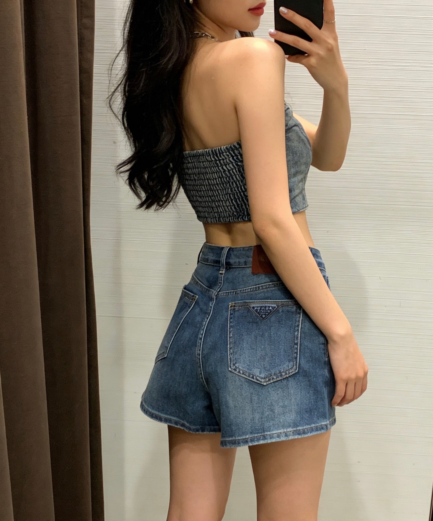 Denim Shorts – Vintage Indigo Stone-Washed Rigid Cotton Denim High-Rise Shorts with Enameled Metal Plaque