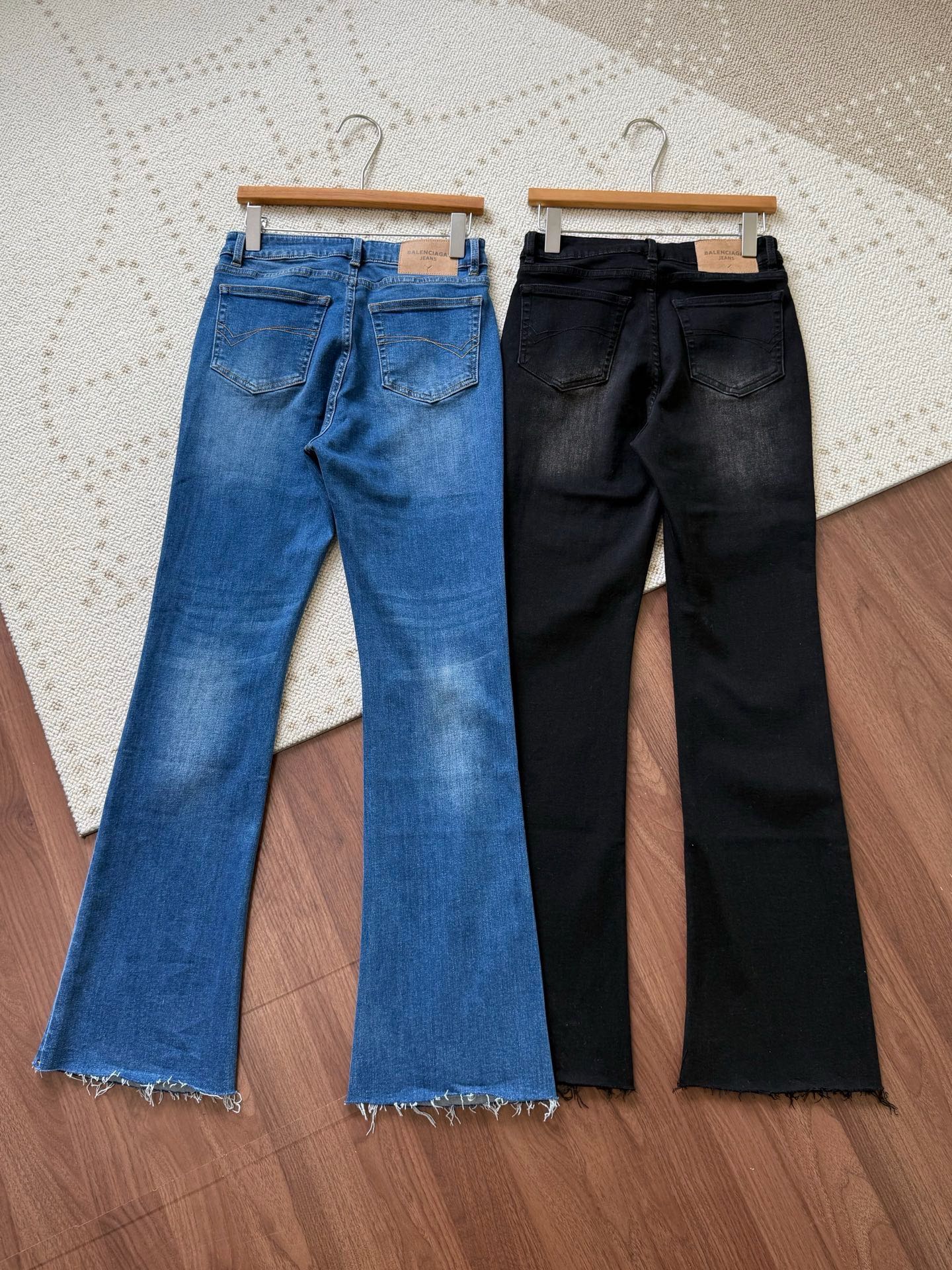 Flared Raw-Hem Jeans – Heavyweight Vintage Denim with Deconstructed Frayed Hems