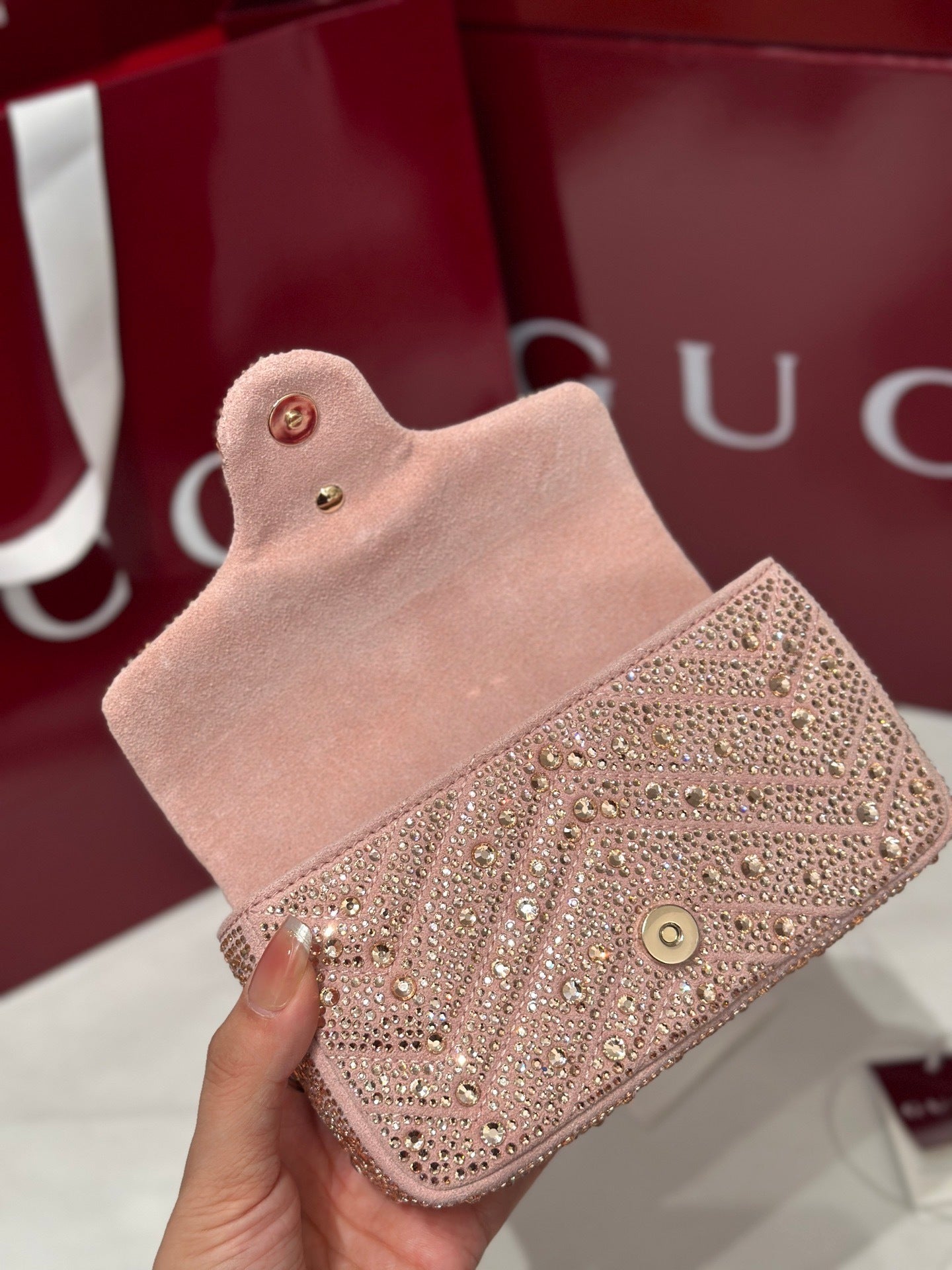 GG Marmont Small Crystal Shoulder Bag – Pink Nubuck Chevron Matelassé
