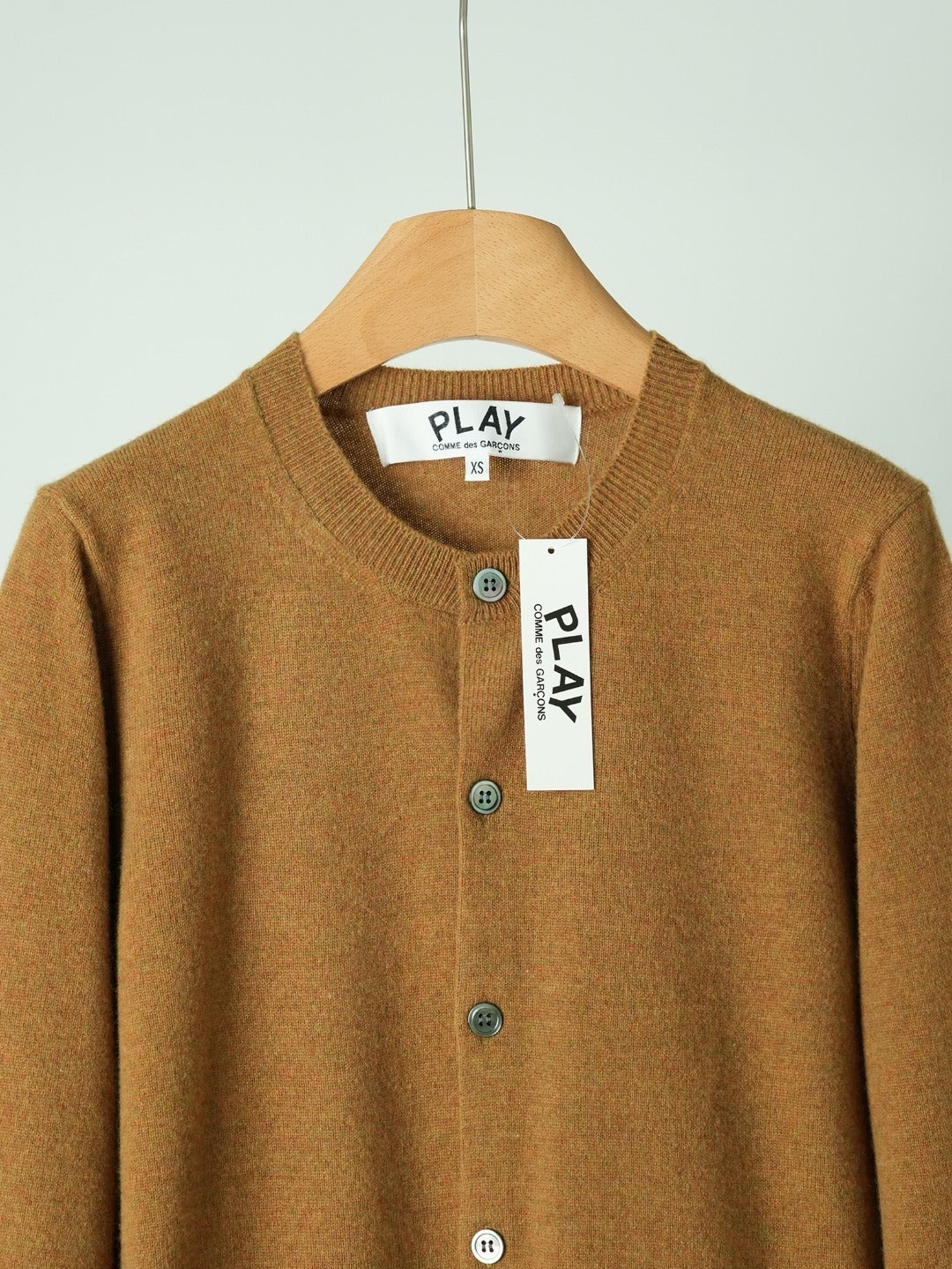 Crewneck Knit Cardigan – Camel Brown Fine-Gauge Wool Cardigan with Subverted Sleeve Heart Logo