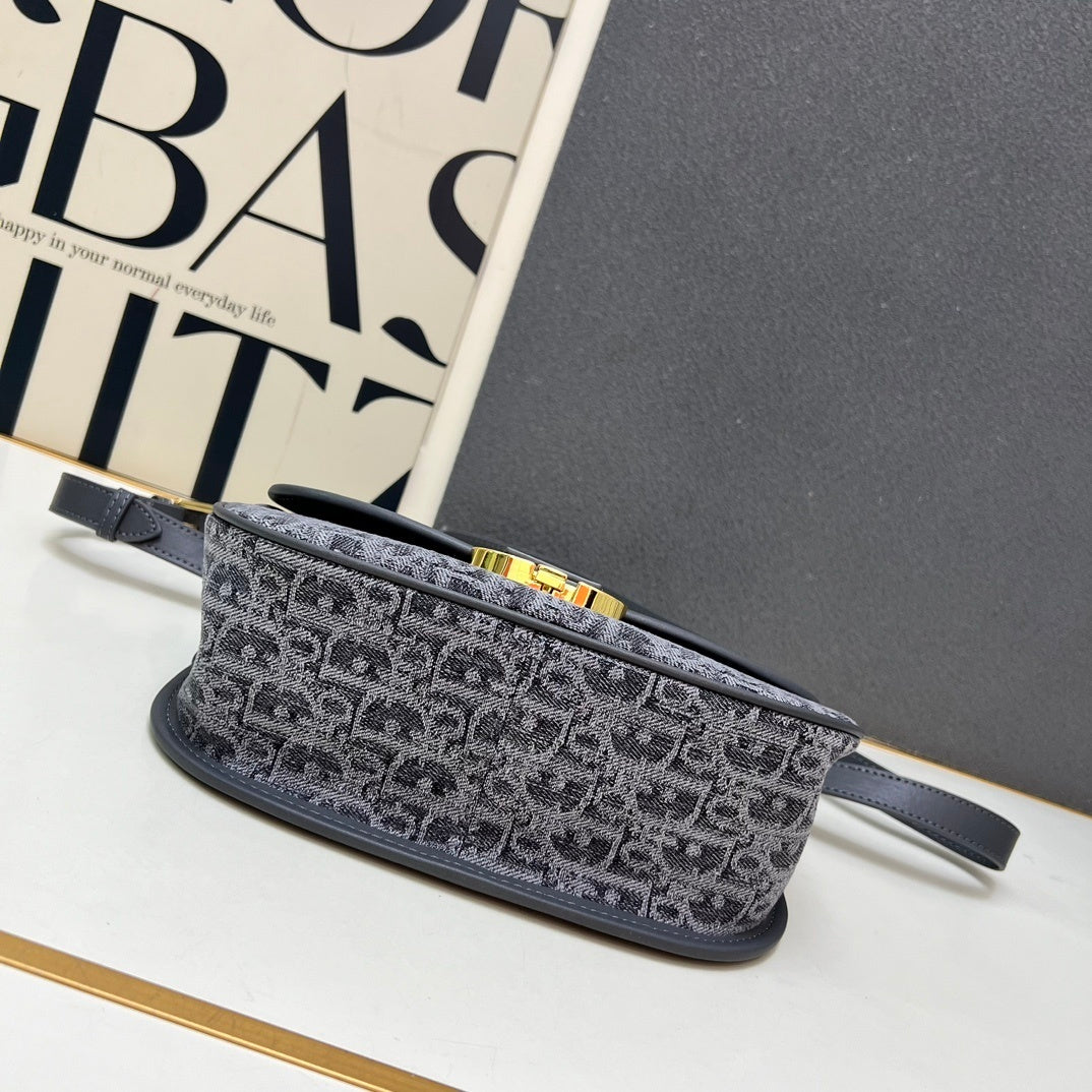 Christian 30 Montaigne Bag 25cm – Blue Oblique Jacquard with Antique Gold CD Clasp (2025 Model)