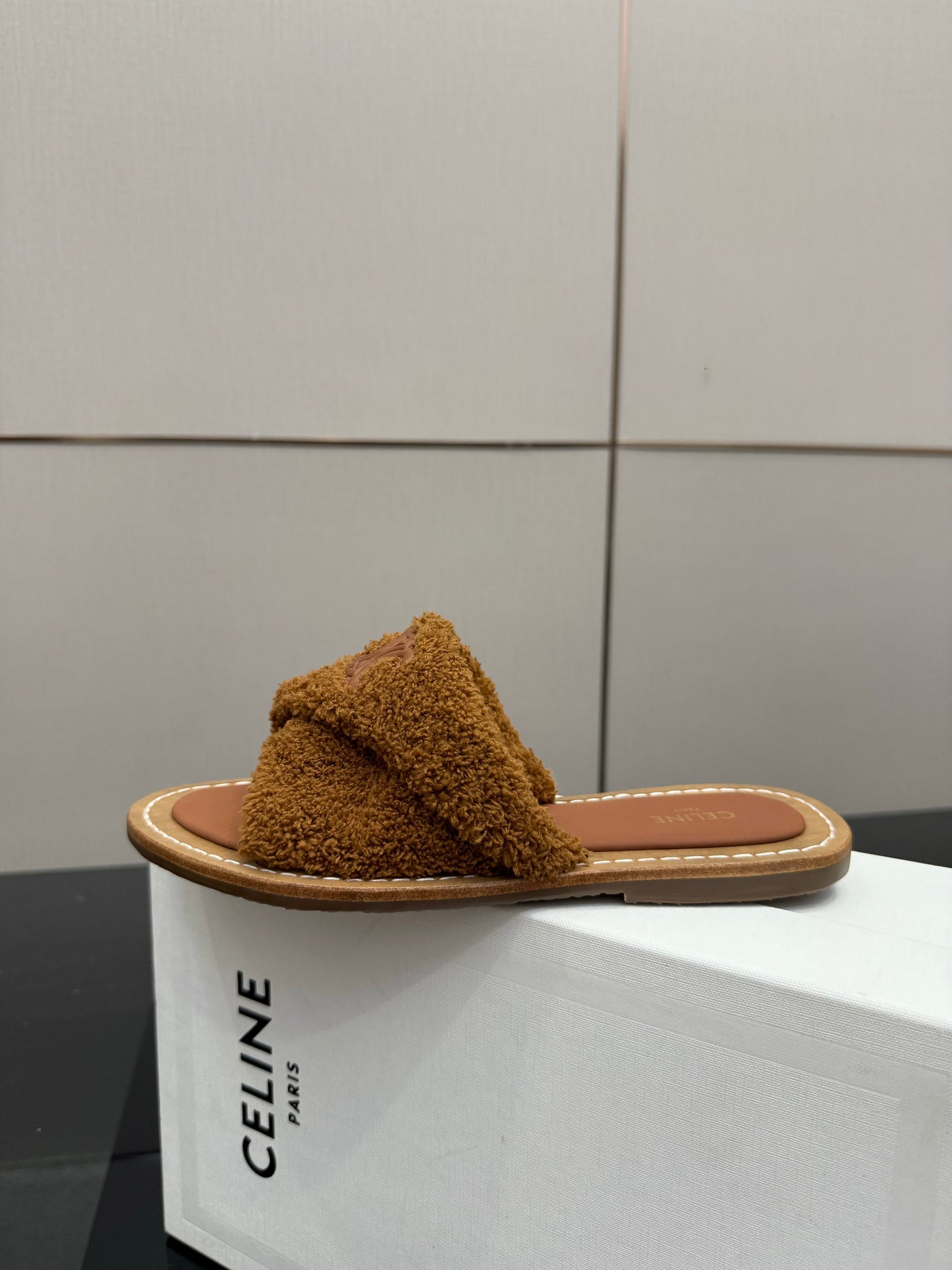 Triomphe Cross Mule Sandals – Plush Teddy Brown Shearling Criss-Cross Strap Slides