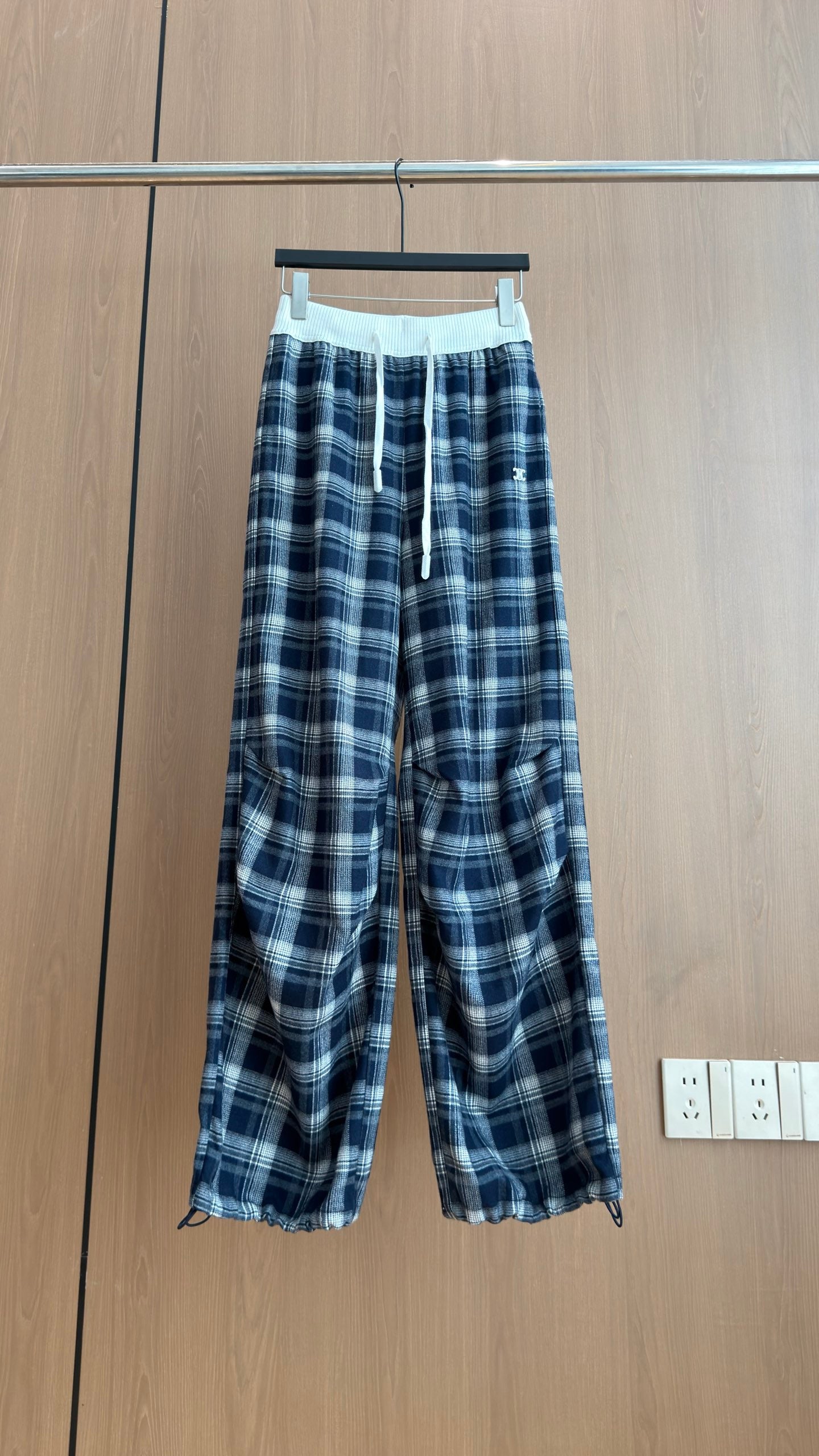 Plaid Flannel Drawstring Pants – Midnight Navy and Off-White Heavyweight Cotton Trousers