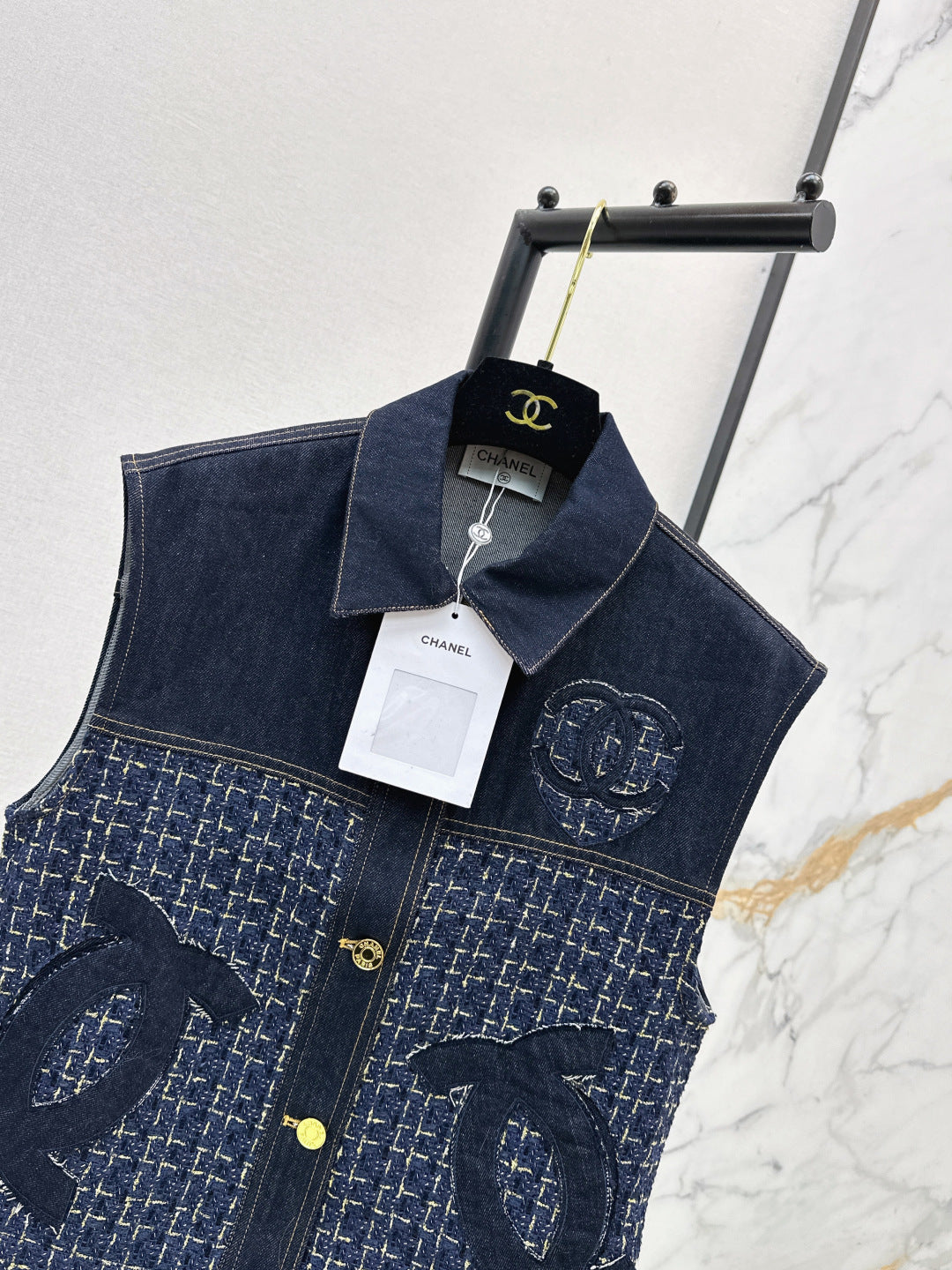 CC Applique Tweed and Denim Two-Piece Set – Dark Blue Vest & High-Waisted Shorts Co-Ord
