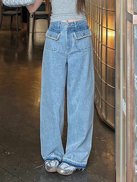 Chain-Trim Frayed Wide-Leg Denim Jeans – Light Blue Vintage-Washed High-Waisted Jeans