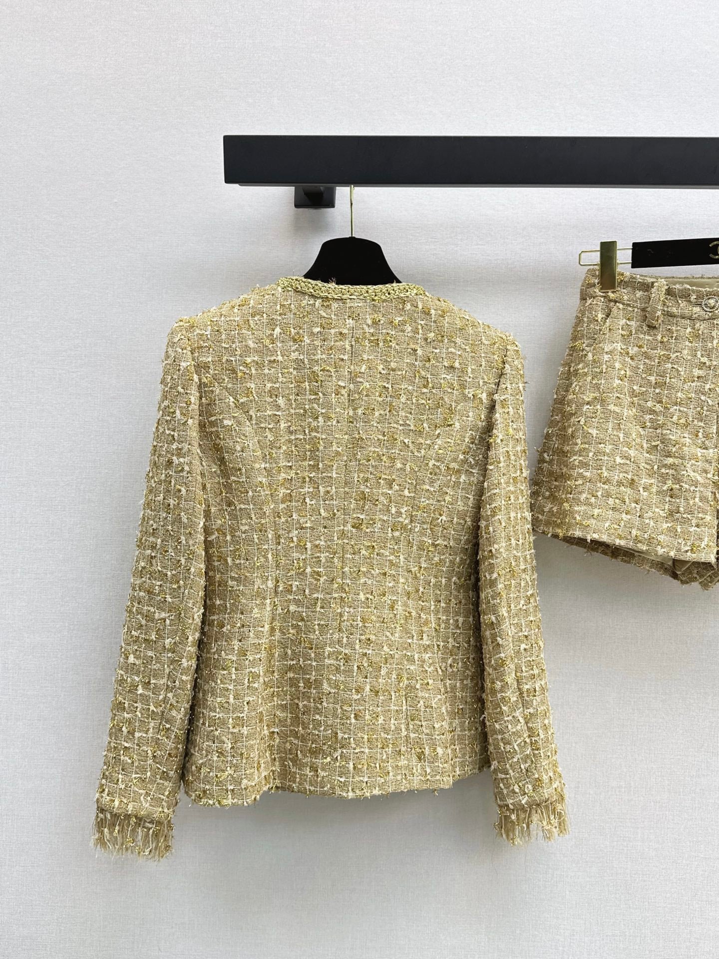 CC Metallic Gold Tweed Suit Set – Collarless Bouclé Jacket and High-Waisted Frayed Shorts