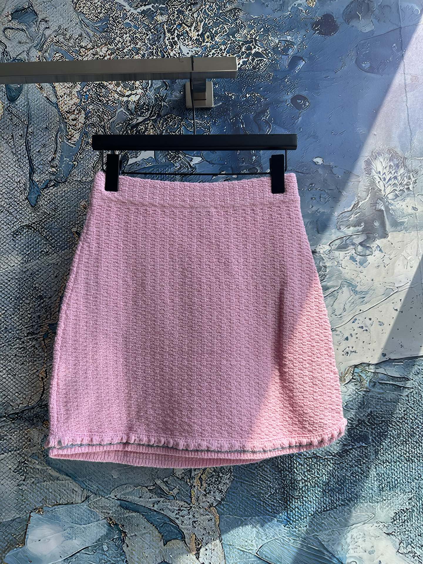 CC Tweed Knit Pearl Button Mini Skirt – High-Waisted Bouclé Knit A-Line Mini Skirt