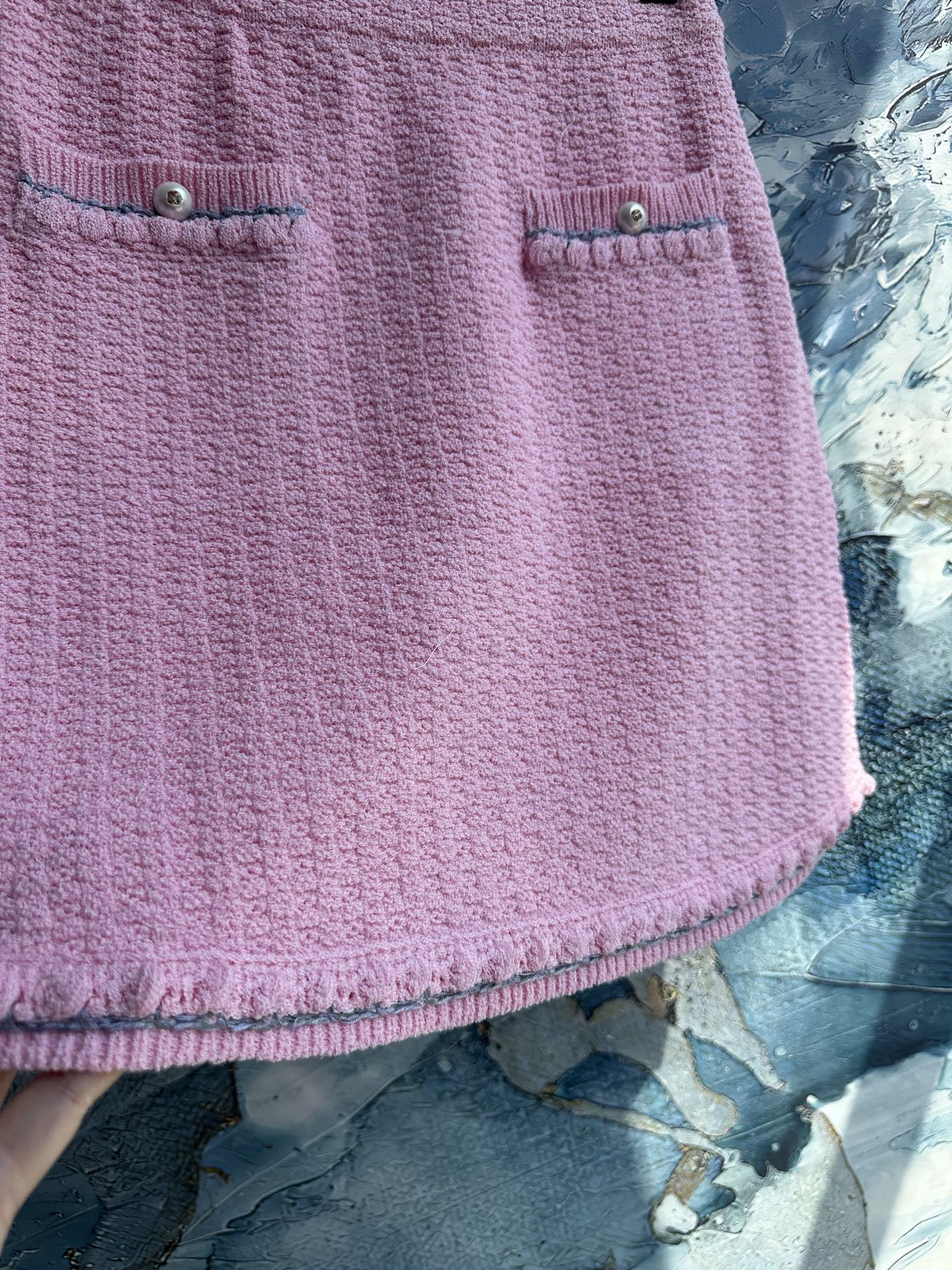 CC Tweed Knit Pearl Button Mini Skirt – High-Waisted Bouclé Knit A-Line Mini Skirt