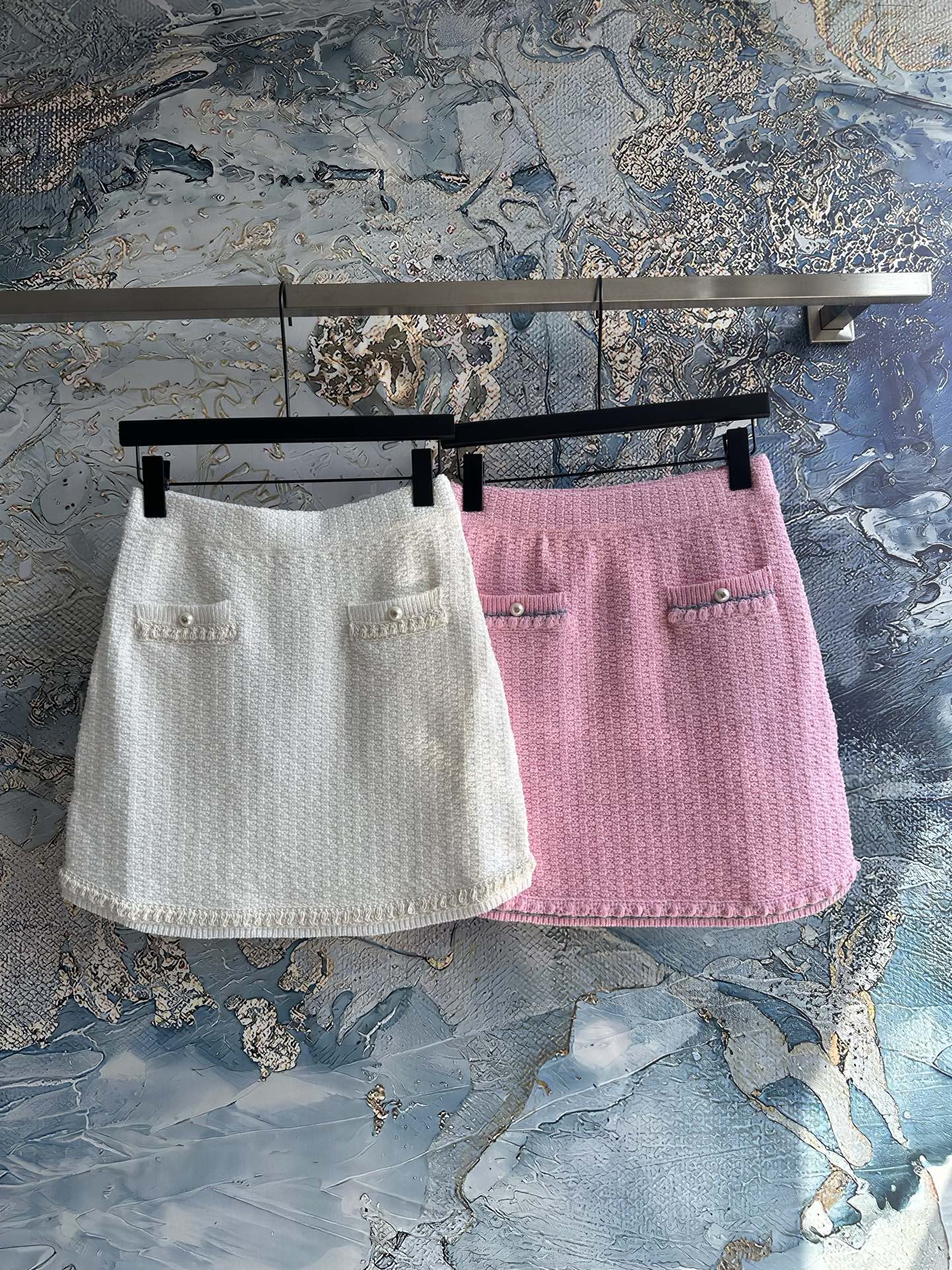CC Tweed Knit Pearl Button Mini Skirt – High-Waisted Bouclé Knit A-Line Mini Skirt