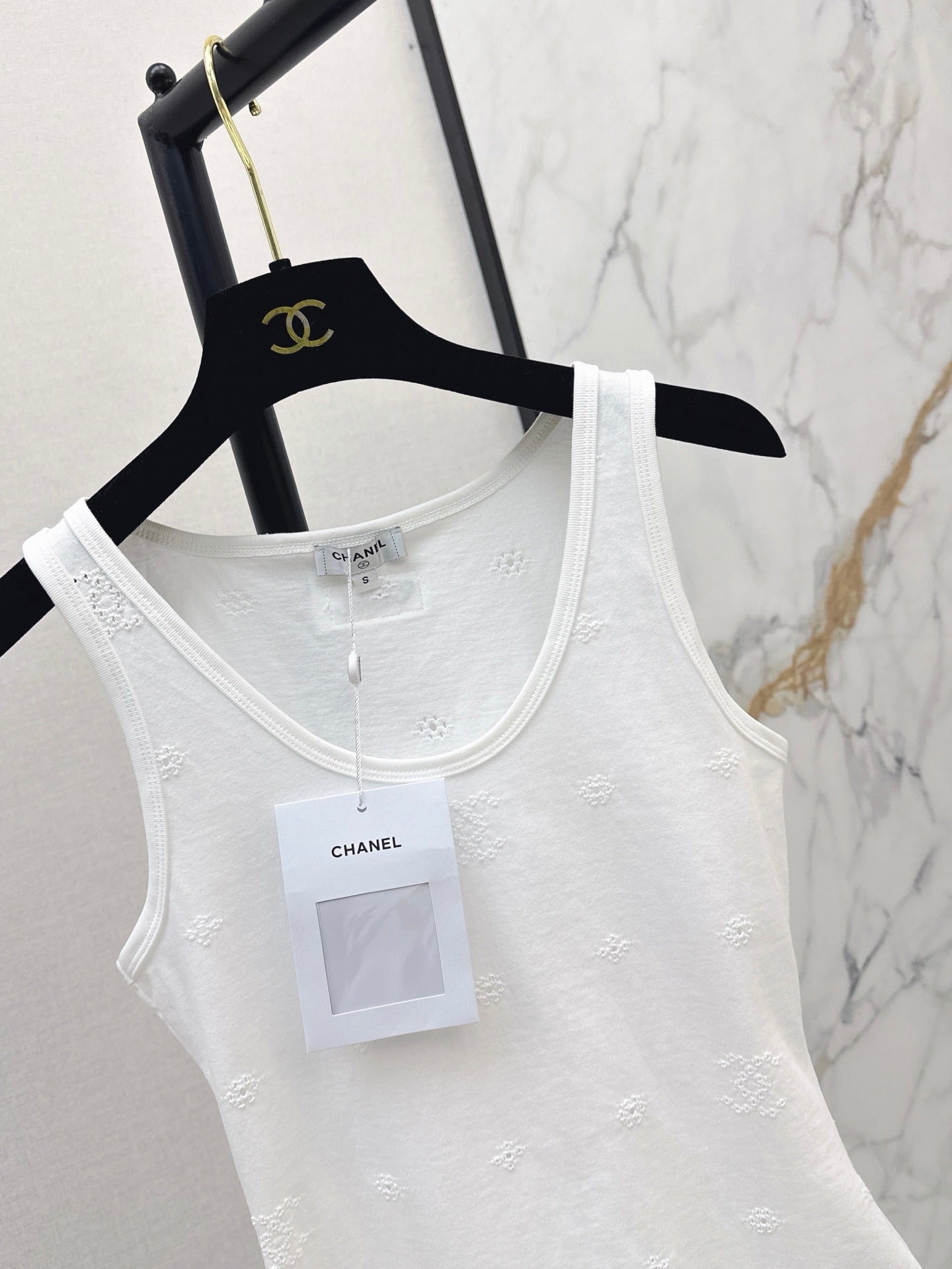 Ribbed Eyelet Knit CC Tank Top – Crisp White Breathable Cotton Pointelle Scoop-Neck Top