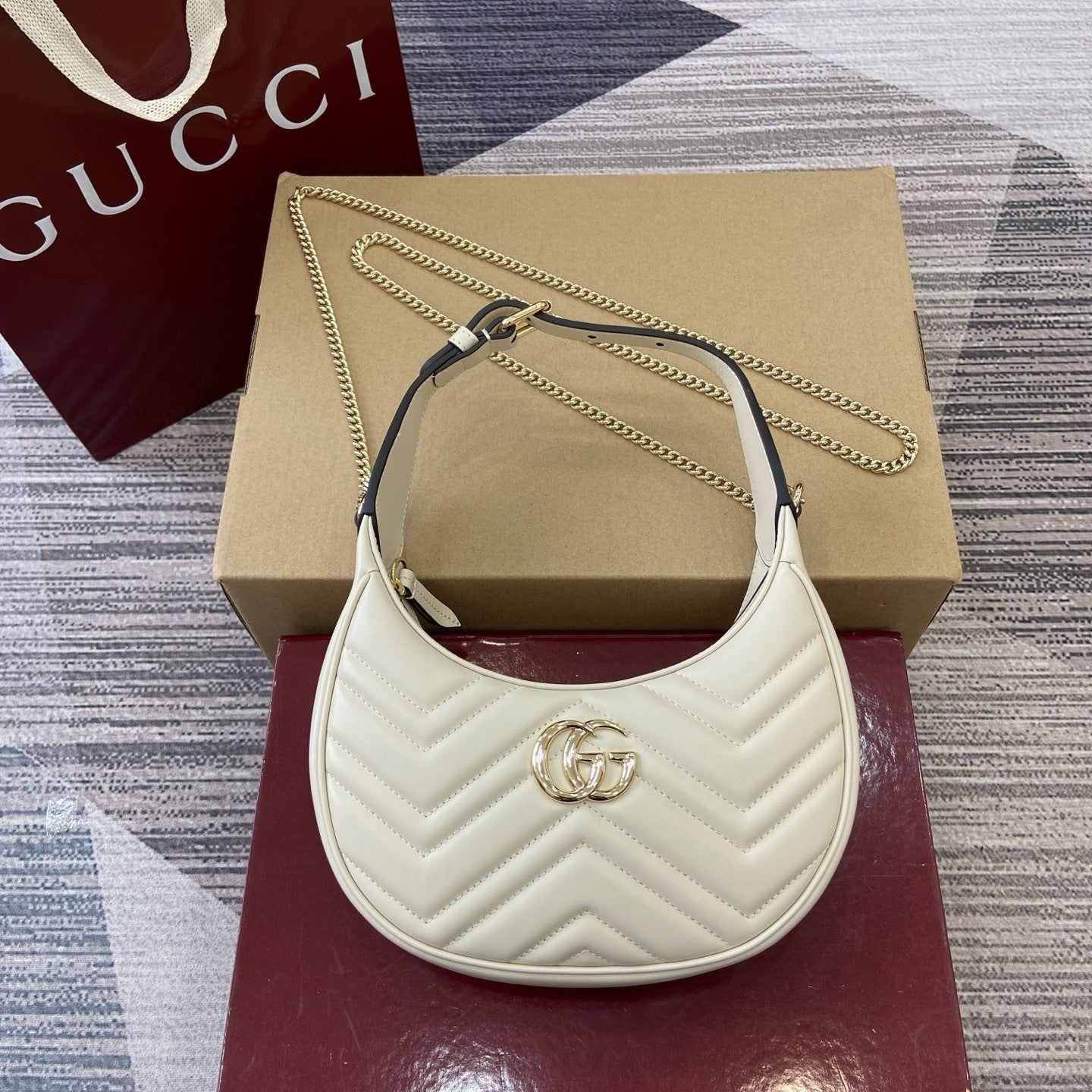 GG Marmont Small Crescent Hobo Bag – Ivory White Matelassé Chevron Calfskin Shoulder Bag