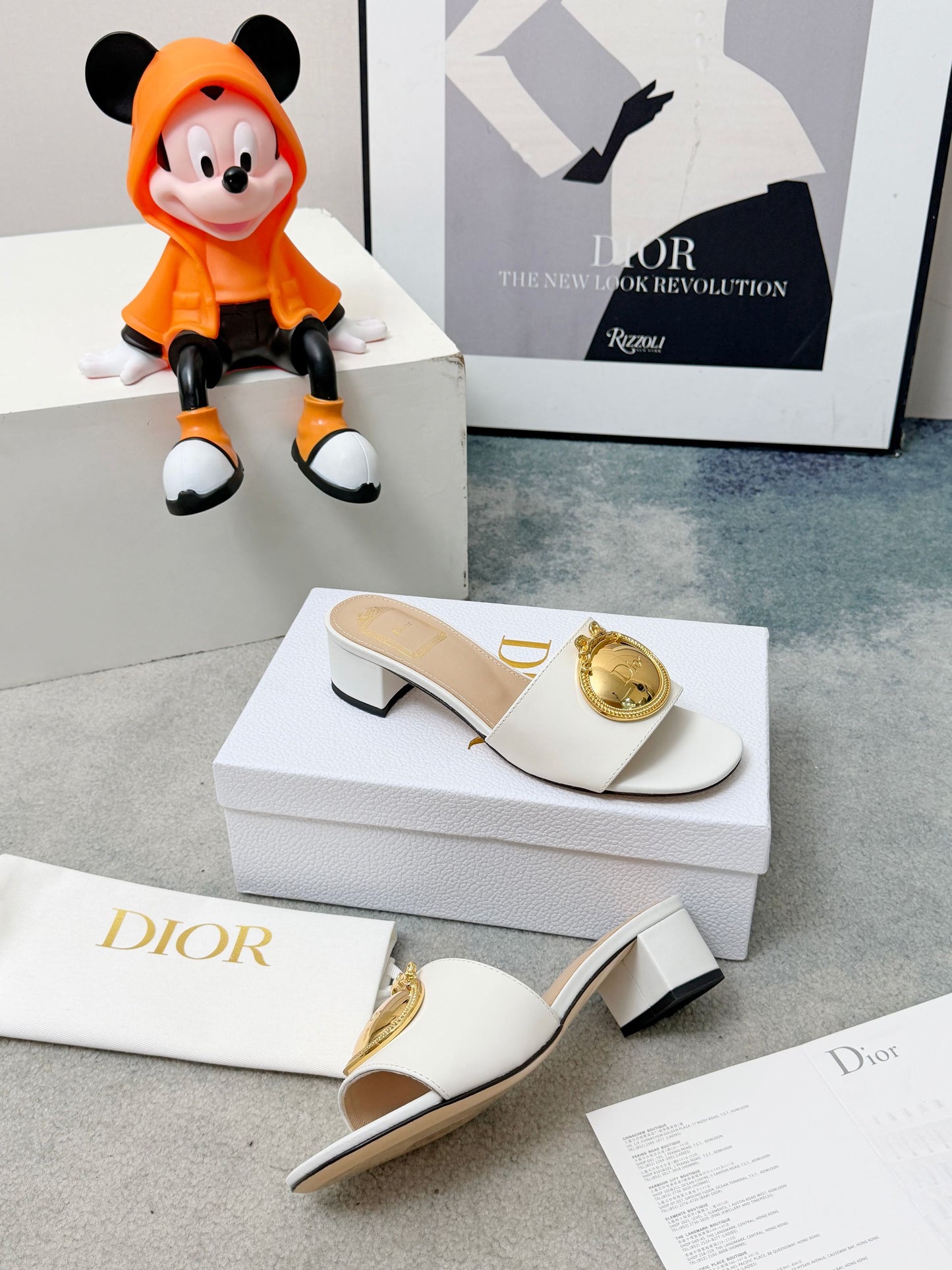 Dior Médaillon Heeled Mules – Optic White Smooth Lambskin Slide Sandals