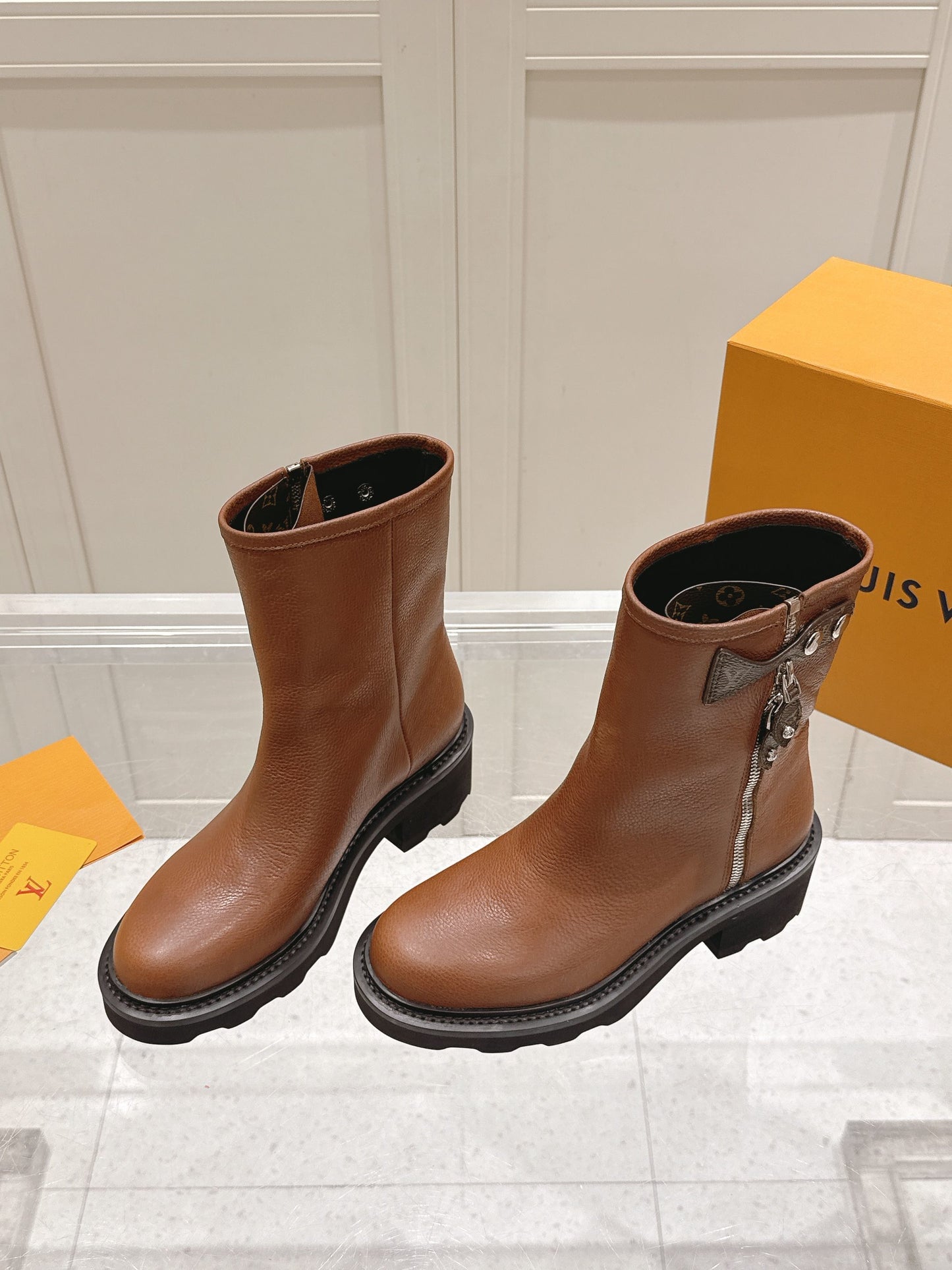 LV Beaubourg Ankle Boots – Tan Brown Pebble-Grained Goatskin Combat Boots