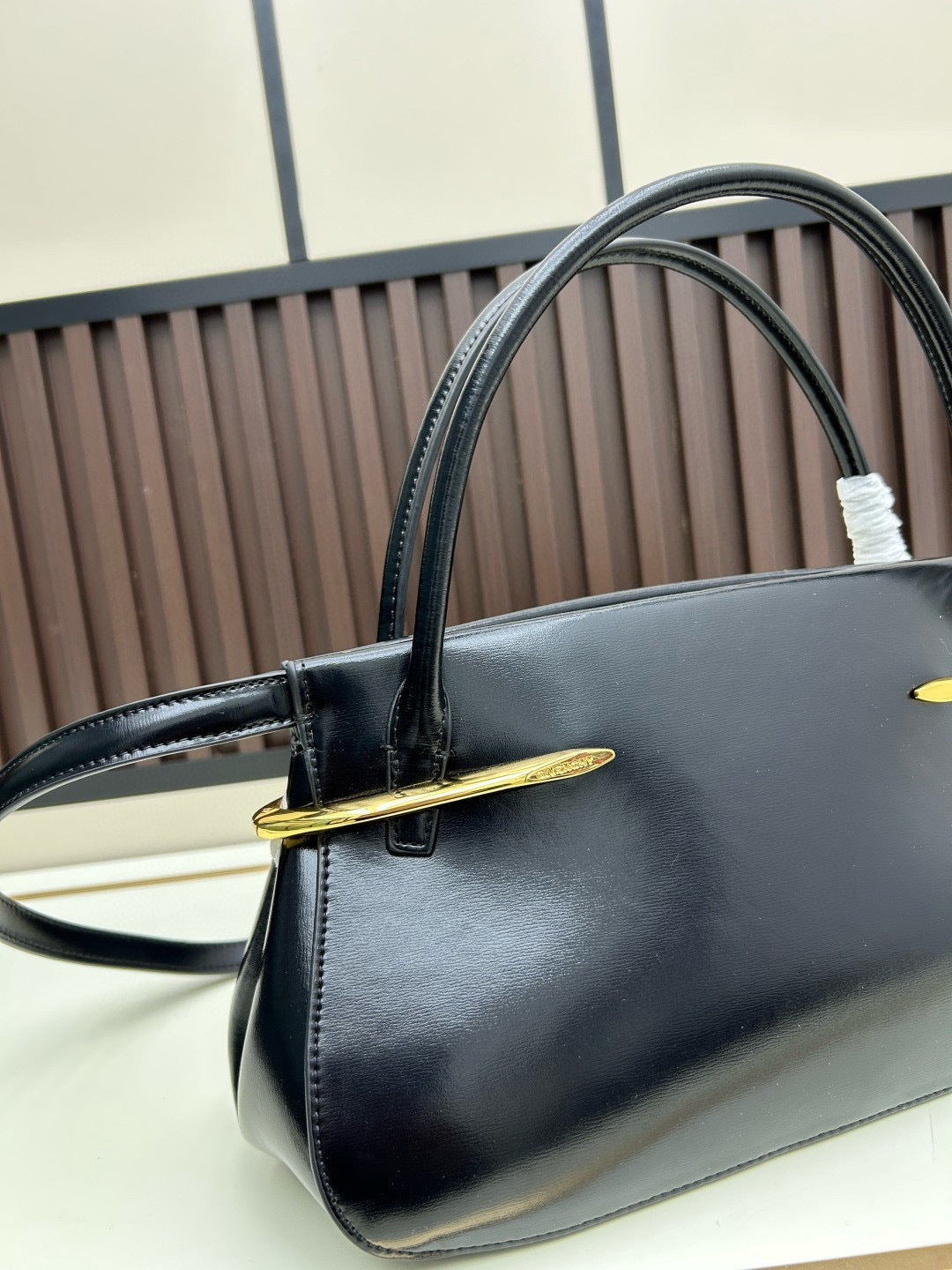 Medium Pinch Bag – Sarah Burton Debut East/West Calfskin Satchel