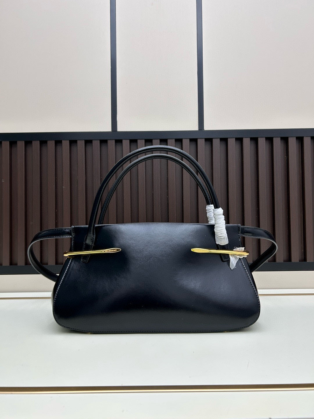 Medium Pinch Bag – Sarah Burton Debut East/West Calfskin Satchel