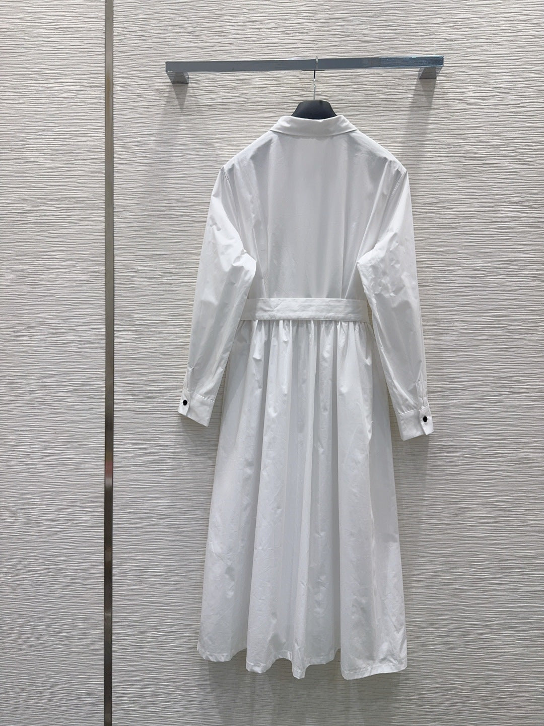 CD Bee-Embroidered Shirt Dress – Optic White Cotton Poplin Midi Dress with Obsidian Buttons