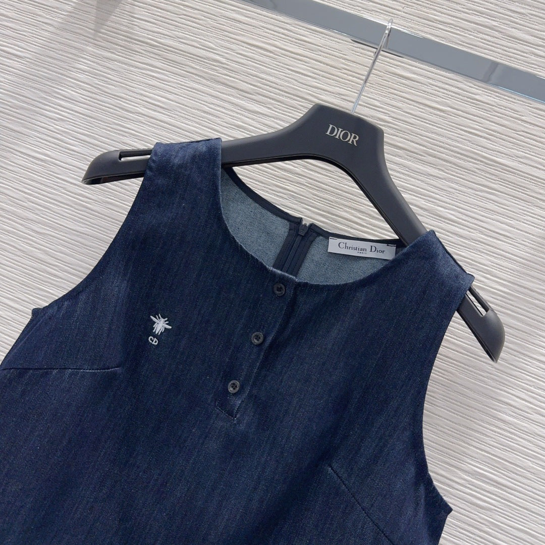 CD Denim Co-ord Set – Midnight-Indigo Blue Cotton Denim Sleeveless Crop Top and Lace-Trimmed Pleated A-Line Shorts