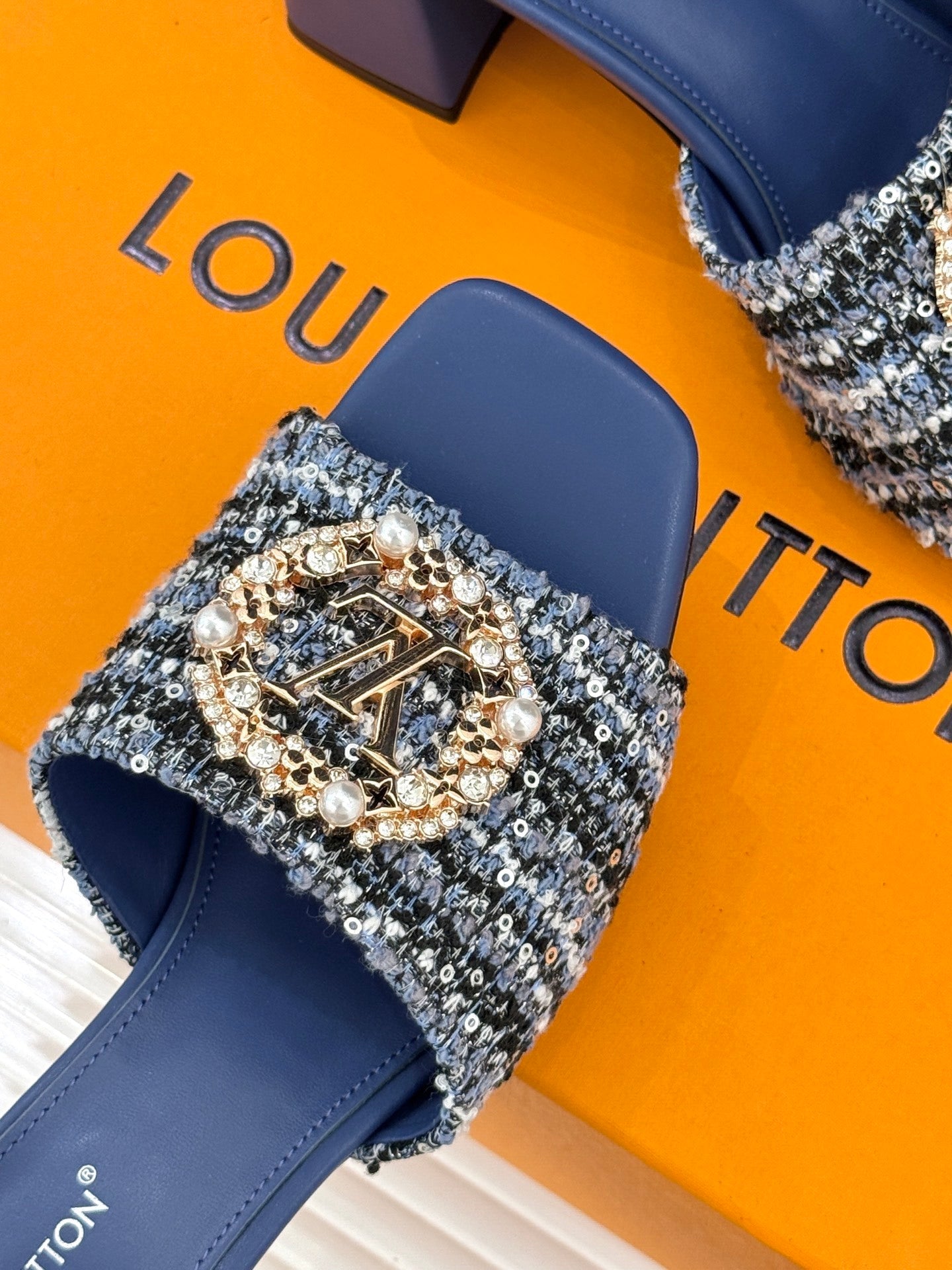 Louis Vuitton LV Mare Mule – Blue Sequin Tweed & Capucines-Inspired Hardware