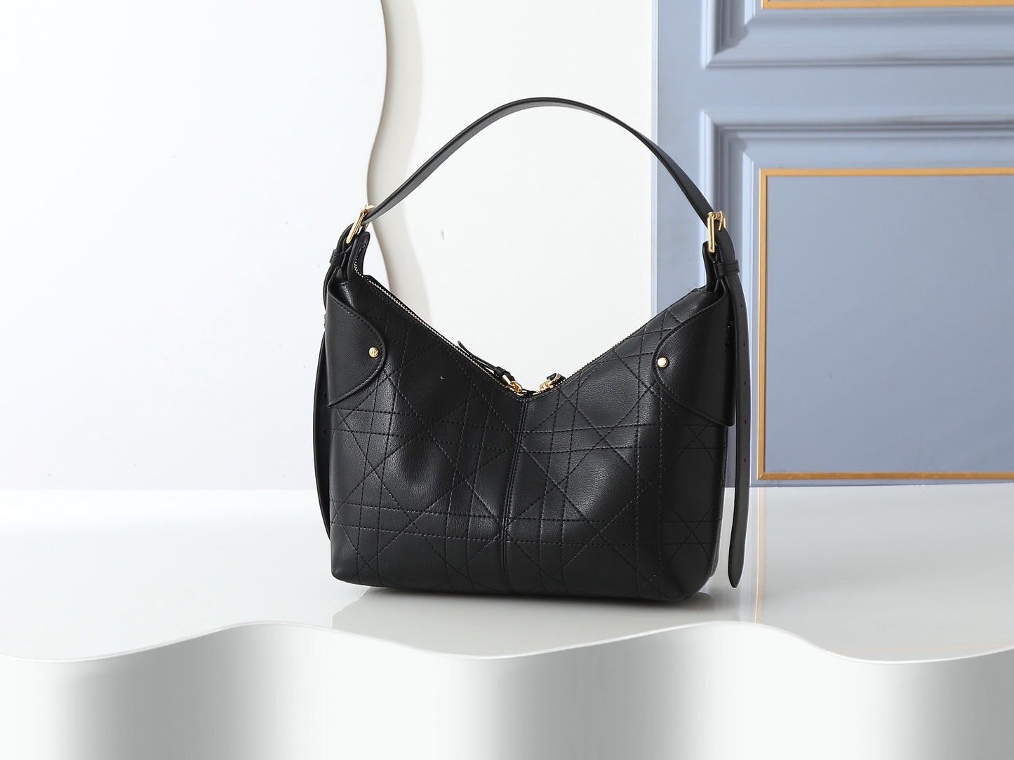 CD Voyage Bag – Powder Beige Flat Macrocannage Grained Calfskin Hobo