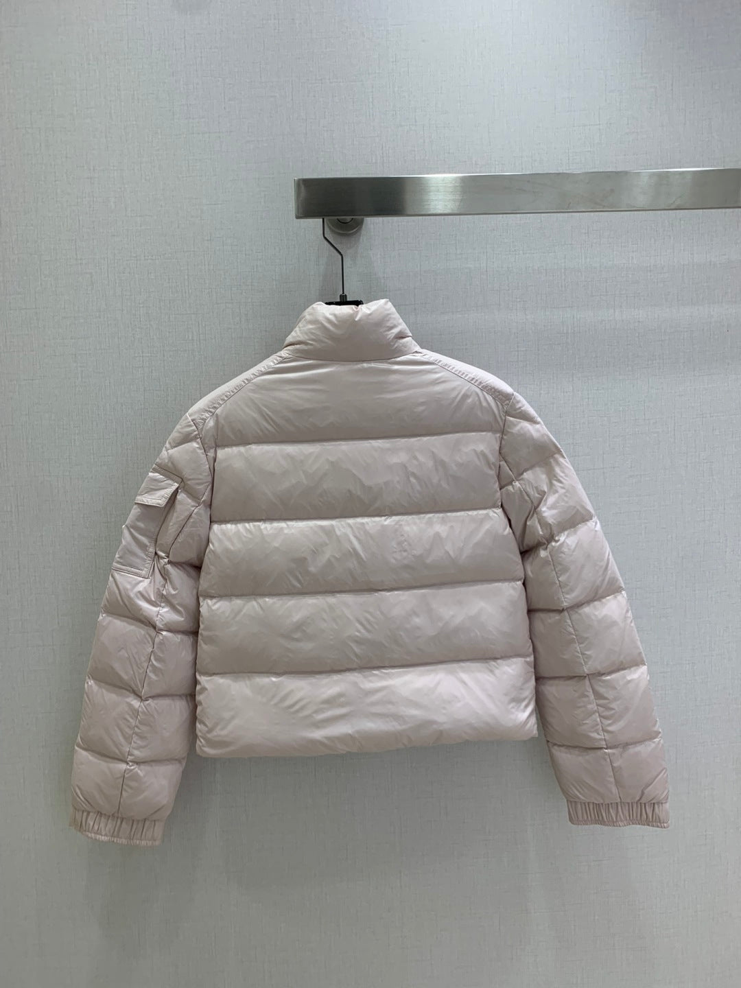 Petra Short Down Jacket – High-Gloss Nylon Super Laqué Boxy Cropped Puffer