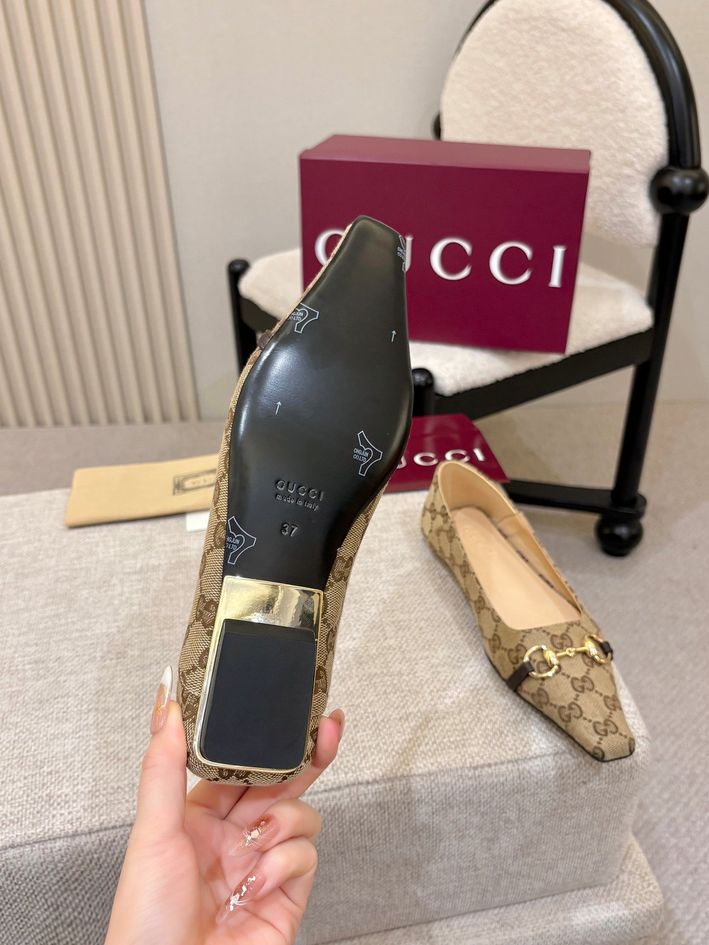 Horsebit GG Canvas Square Toe Ballet Flats – Beige & Ebony Monogram Jacquard Ballerinas