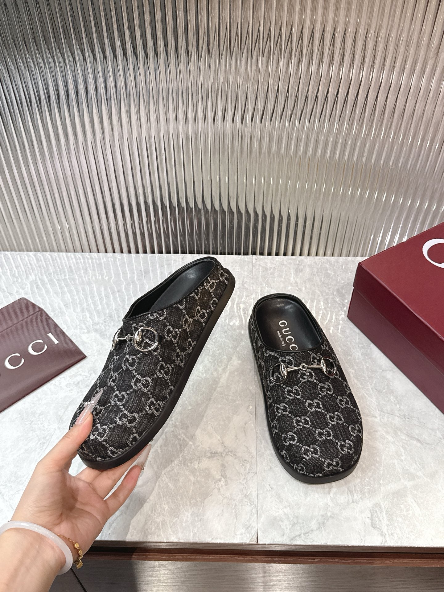 Gucci Horsebit Denim Mule – Black & Dark Grey GG Monogram Jacquard with Silver Hardware