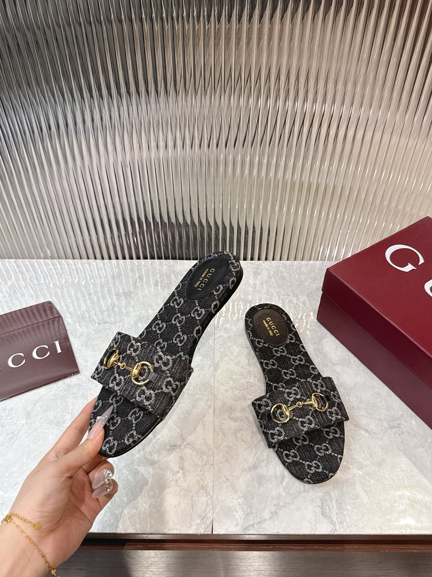 Horsebit Denim Slide – Black & Dark Grey GG Monogram Jacquard with Light Gold Hardware