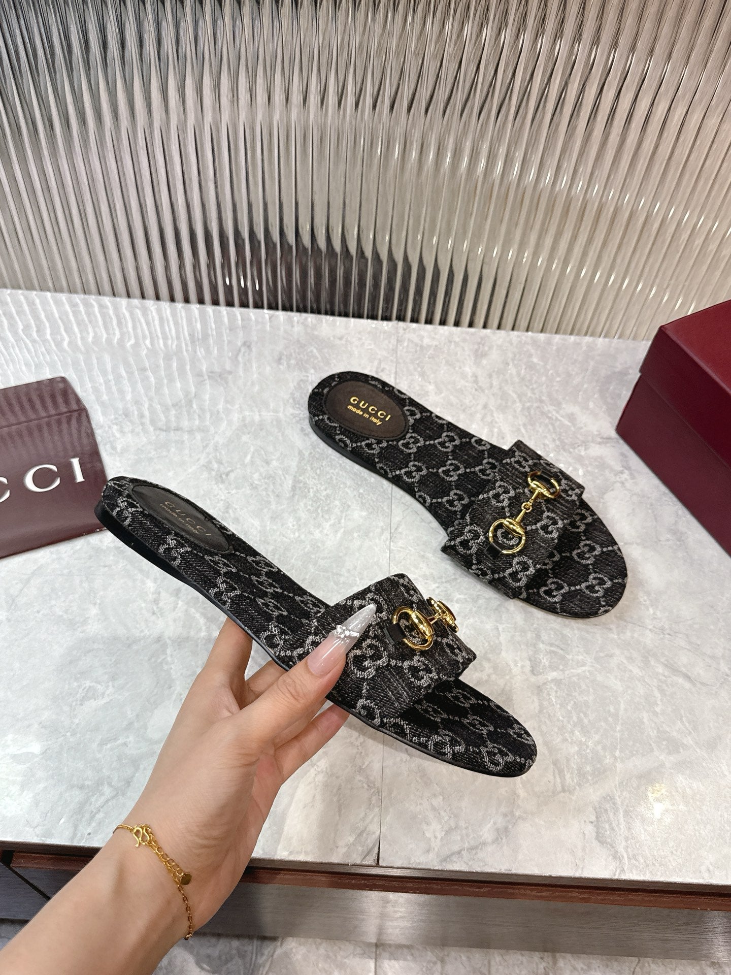 Horsebit Denim Slide – Black & Dark Grey GG Monogram Jacquard with Light Gold Hardware