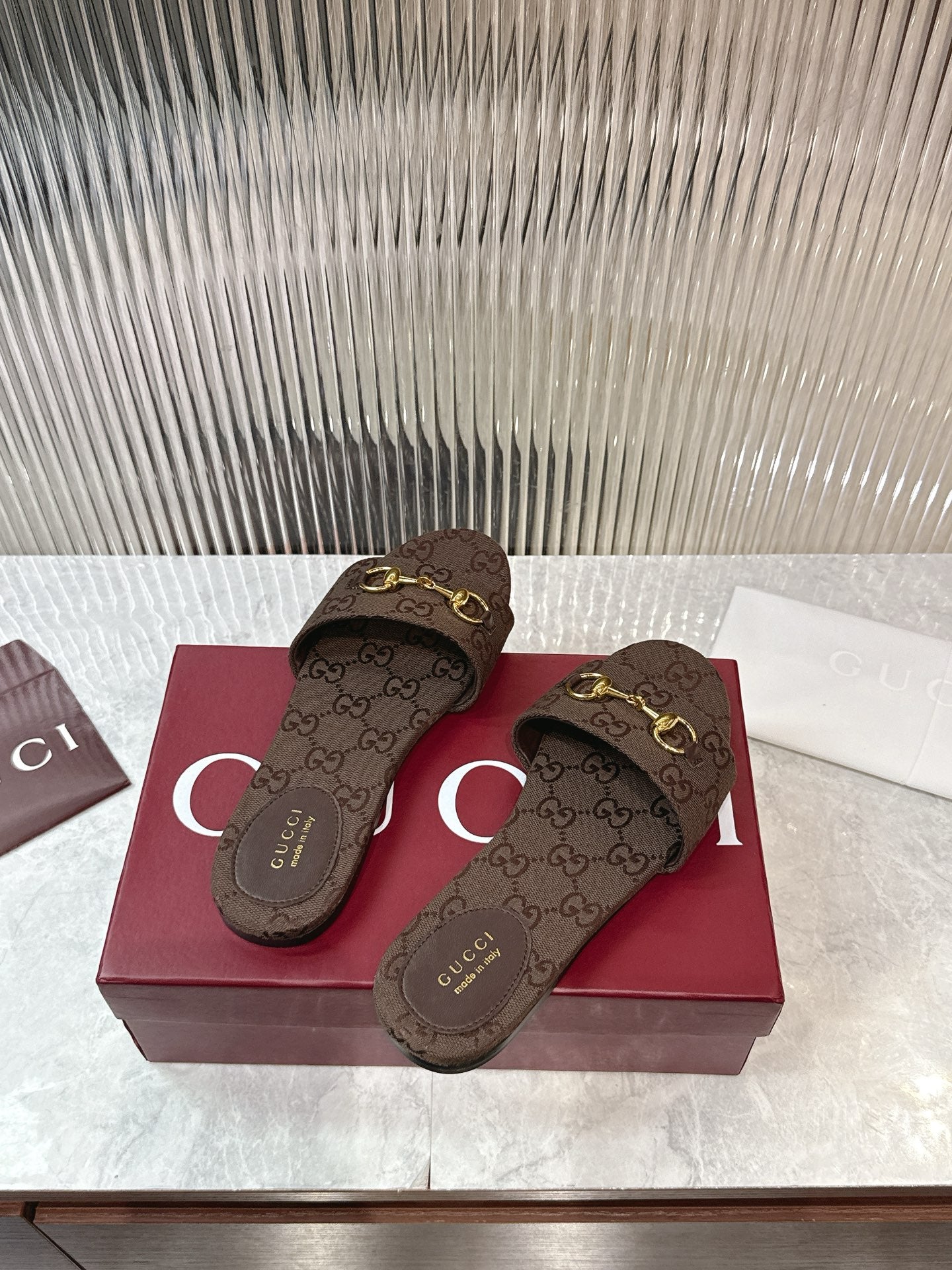Horsebit Slide – GG Supreme Canvas with Light Gold-Toned Hardware