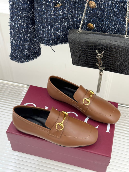 Jordaan Loafer – Rich Brown Calfskin with Slim Gold-Tone Horsebit