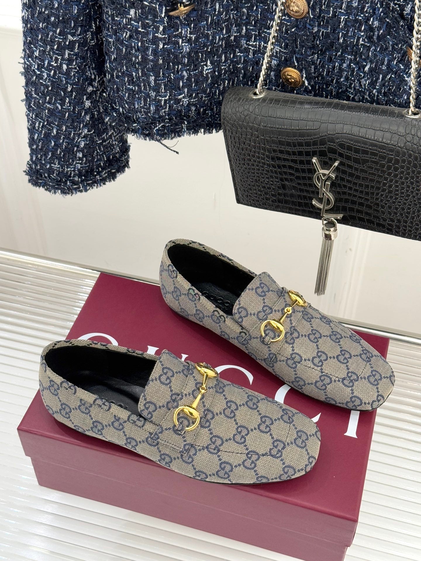 Gucci Jordaan Loafer – Blue & Ebony GG Supreme Canvas with Gold-Tone Horsebit