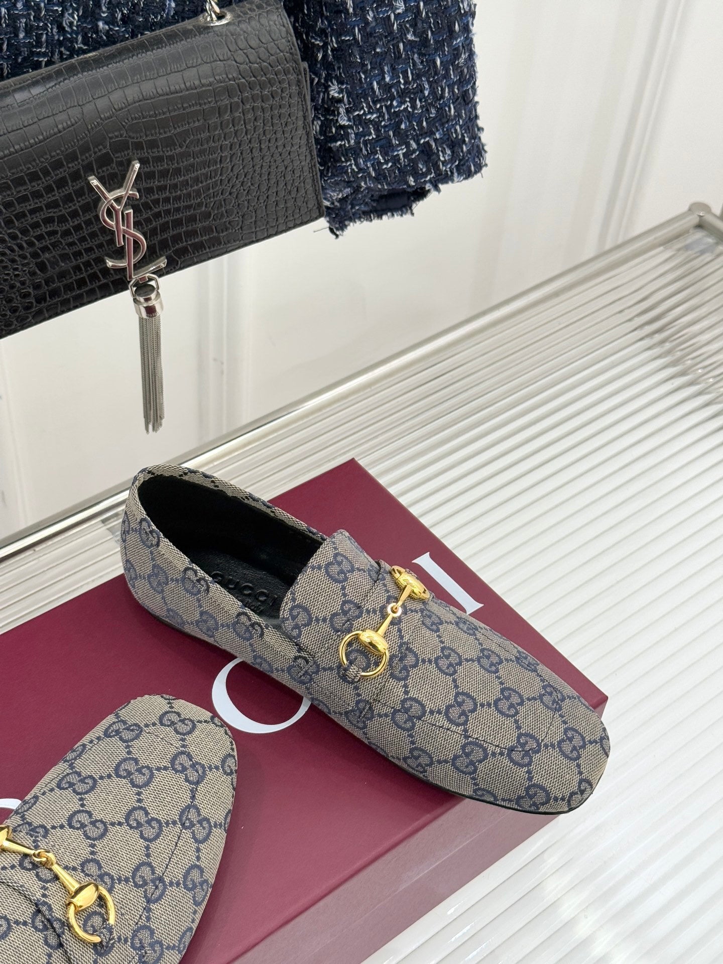 Gucci Jordaan Loafer – Blue & Ebony GG Supreme Canvas with Gold-Tone Horsebit