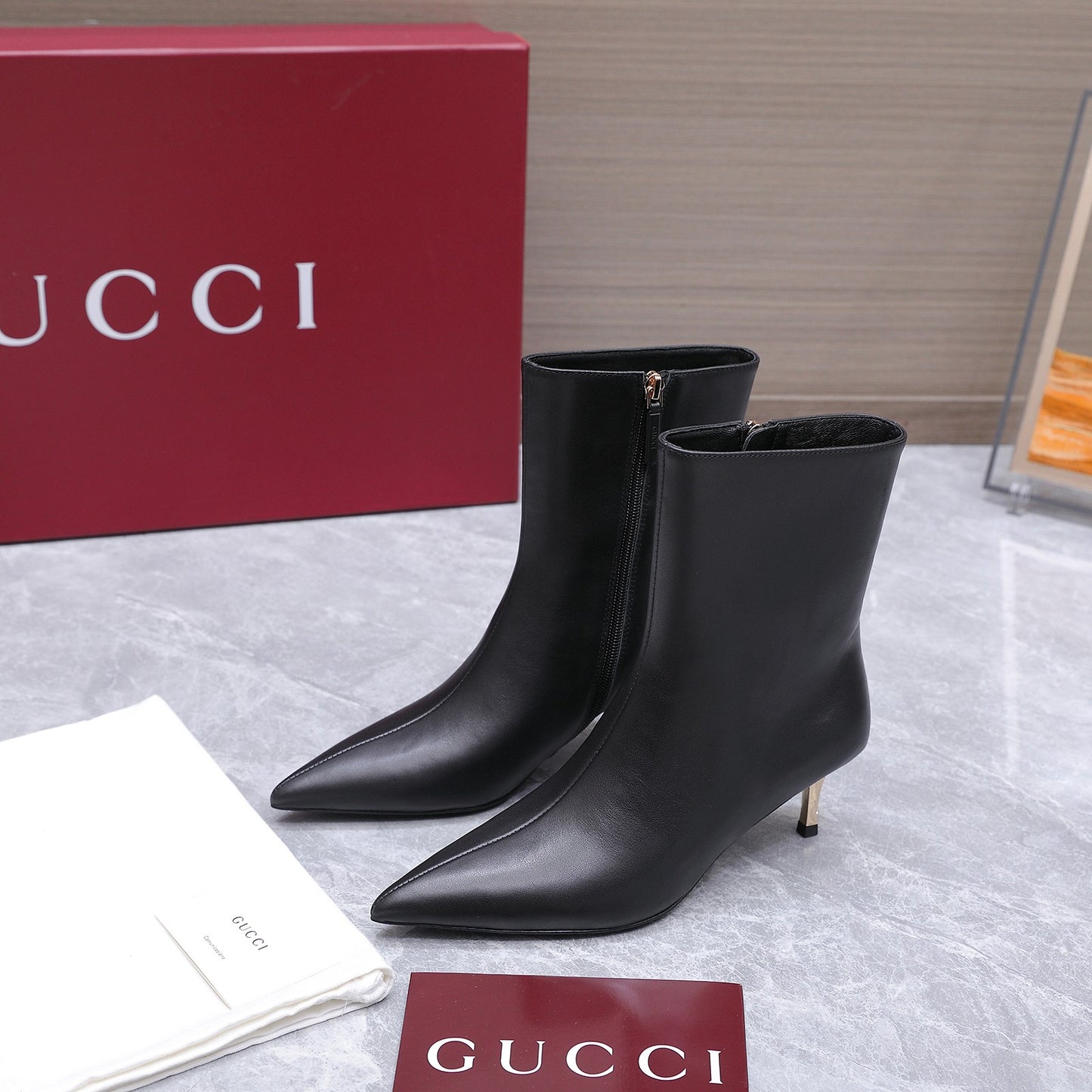 GG Smooth Leather Ankle Boots – Black Calfskin Pointed-Toe Ankle Boots