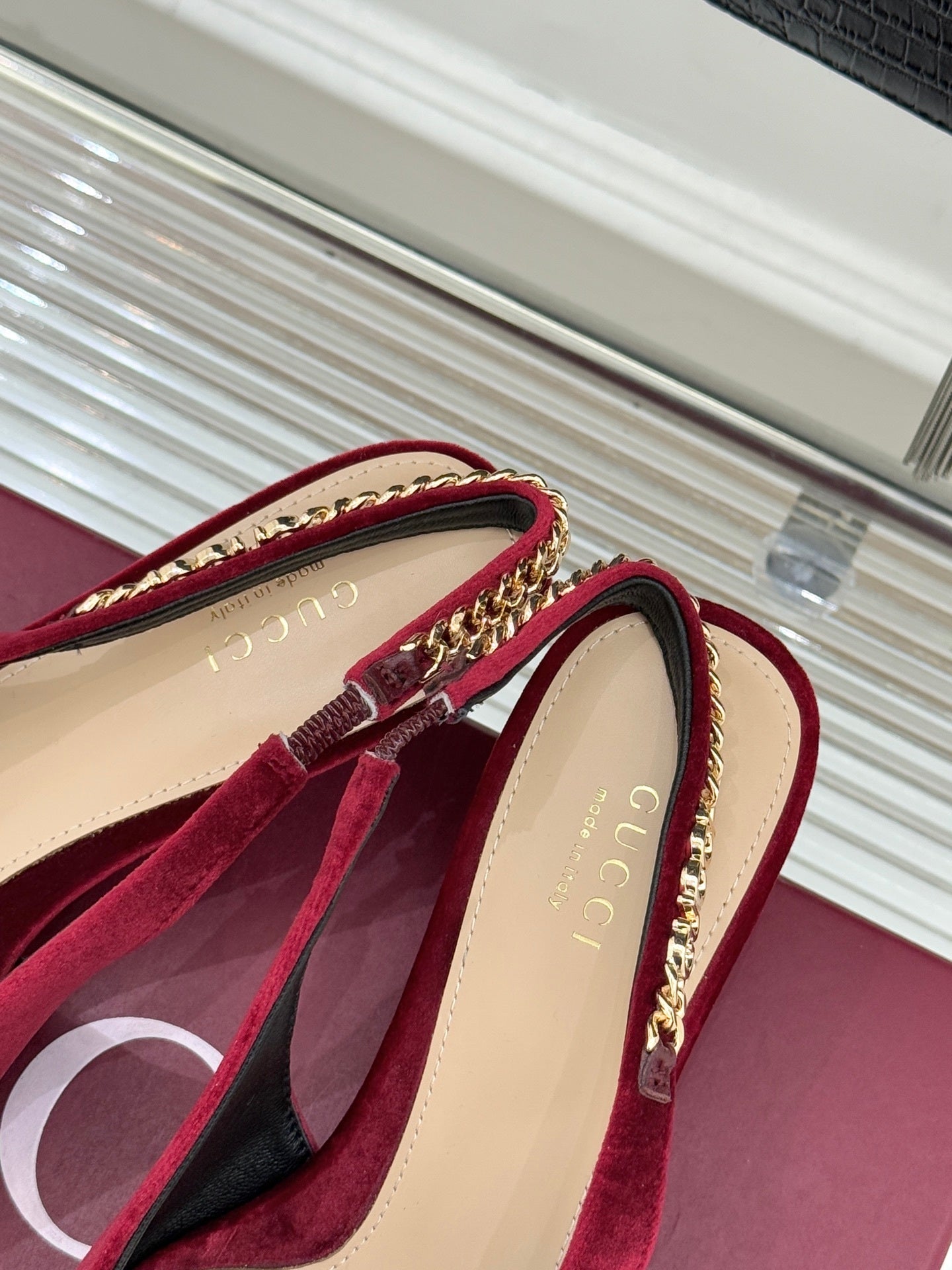 GG Signoria Slingback Pump – Rosso Ancora Velvet Kitten Heel
