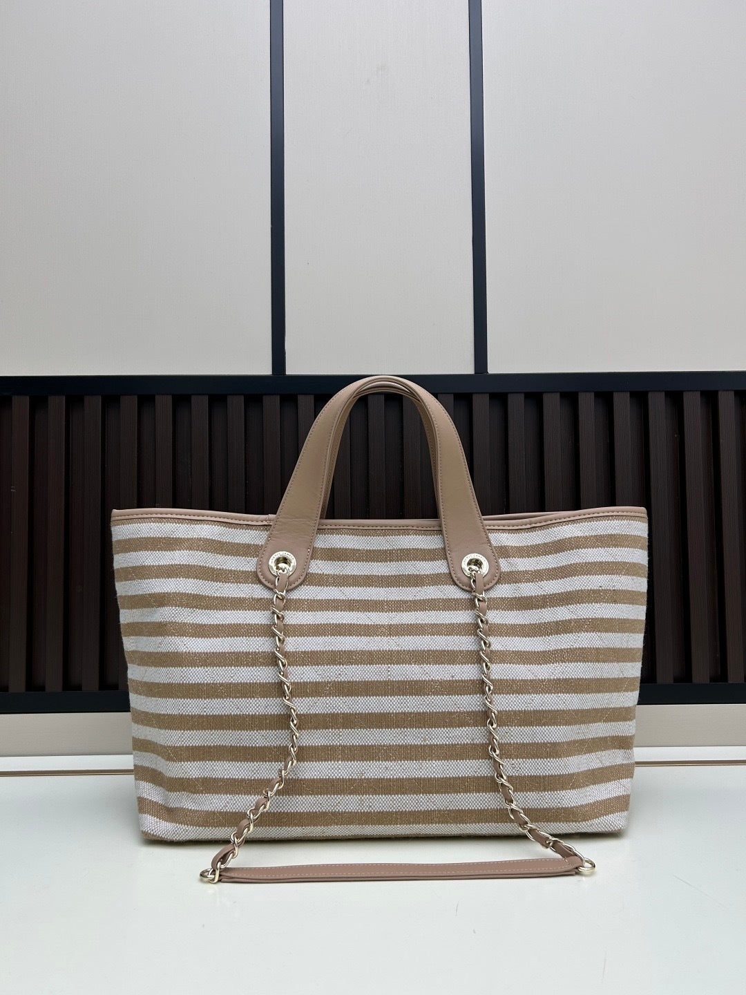 Canvas Tote Bag with Chain Straps in Beige and White