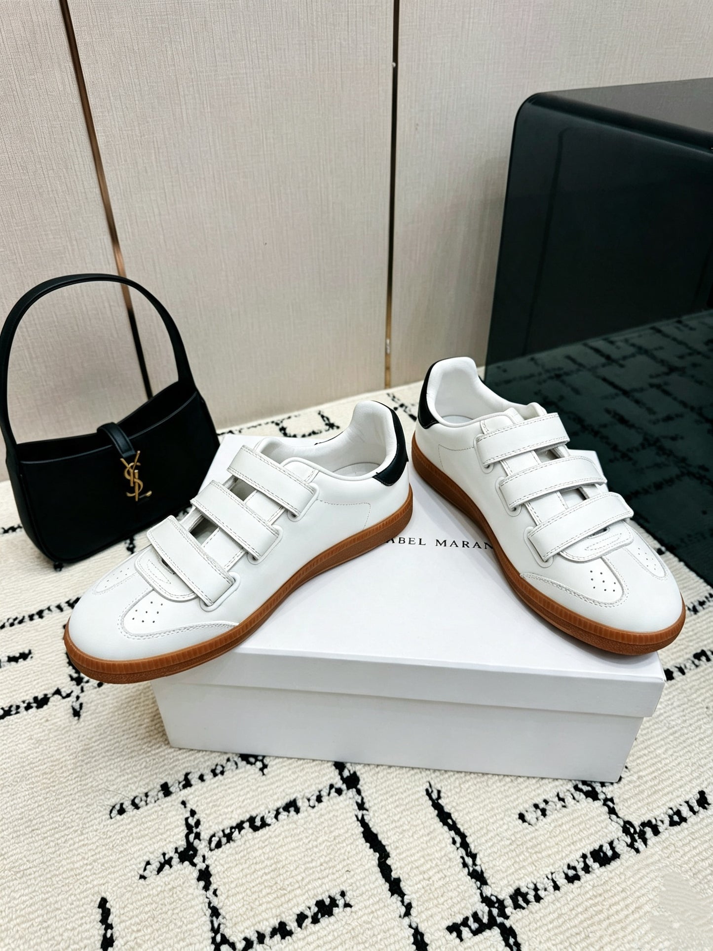 White Leather Sneakers – Smooth Calfskin and Suede Low-Top Retro Court Shoe