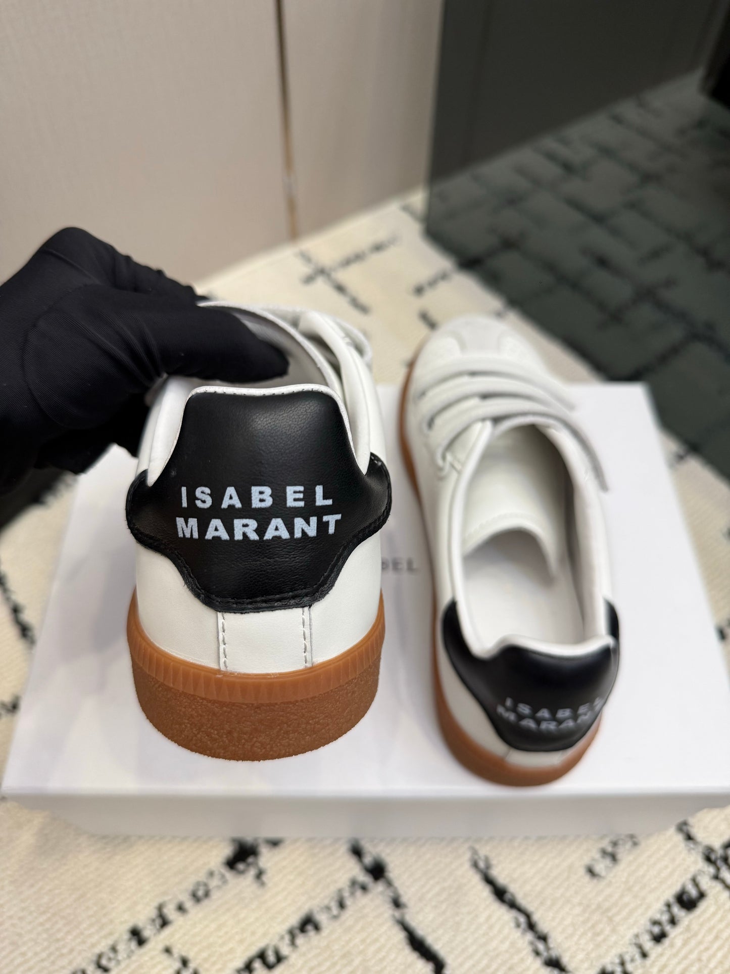 White Leather Sneakers – Smooth Calfskin and Suede Low-Top Retro Court Shoe