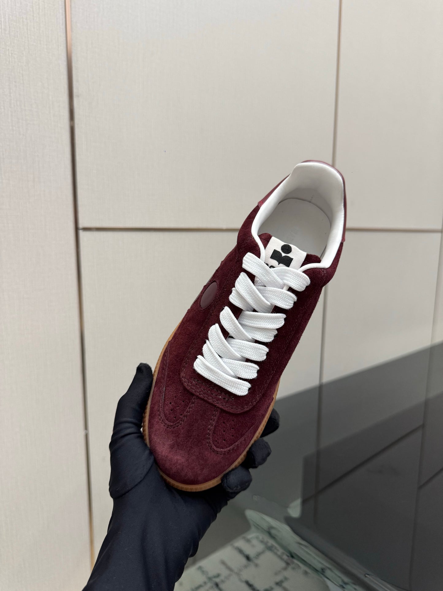 Burgundy Suede Sneakers – Deep Wine-Red Brushed Calfskin Low-Top Retro Court Shoes